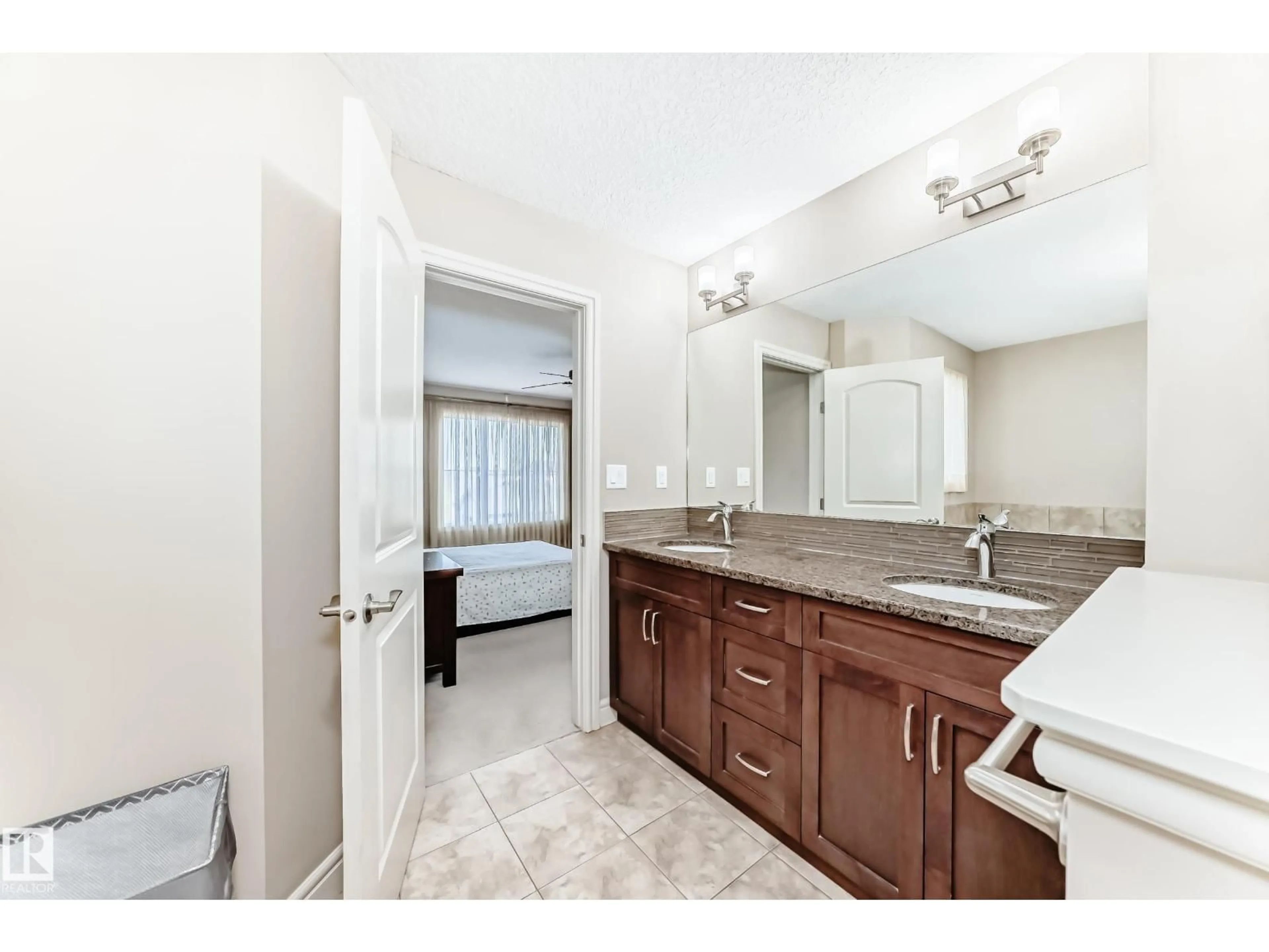 Unknown for 4151 ALEXANDER WY, Edmonton Alberta T6W2C8