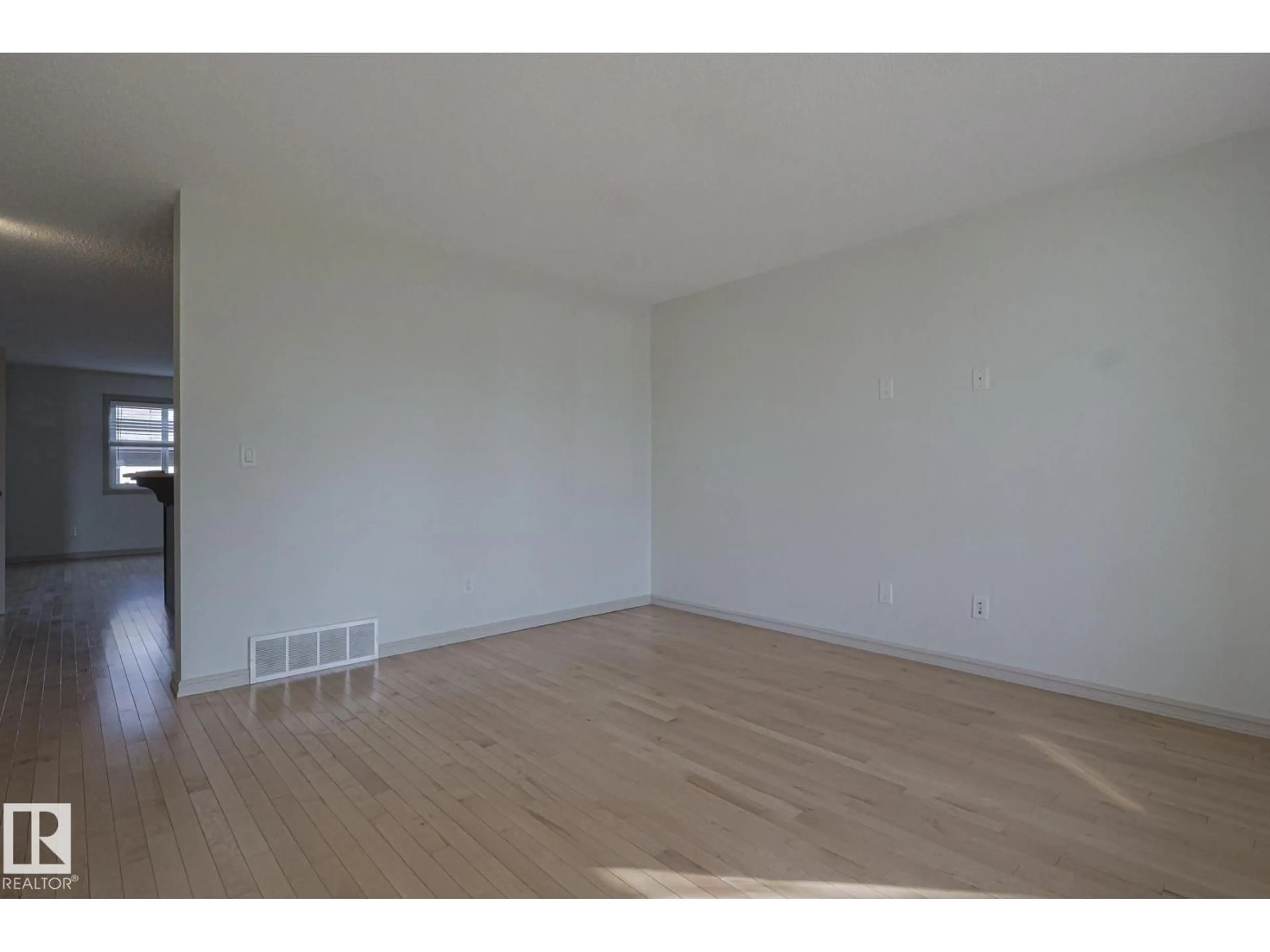 A pic of a room for 850 36A AV, Edmonton Alberta T6T0S5