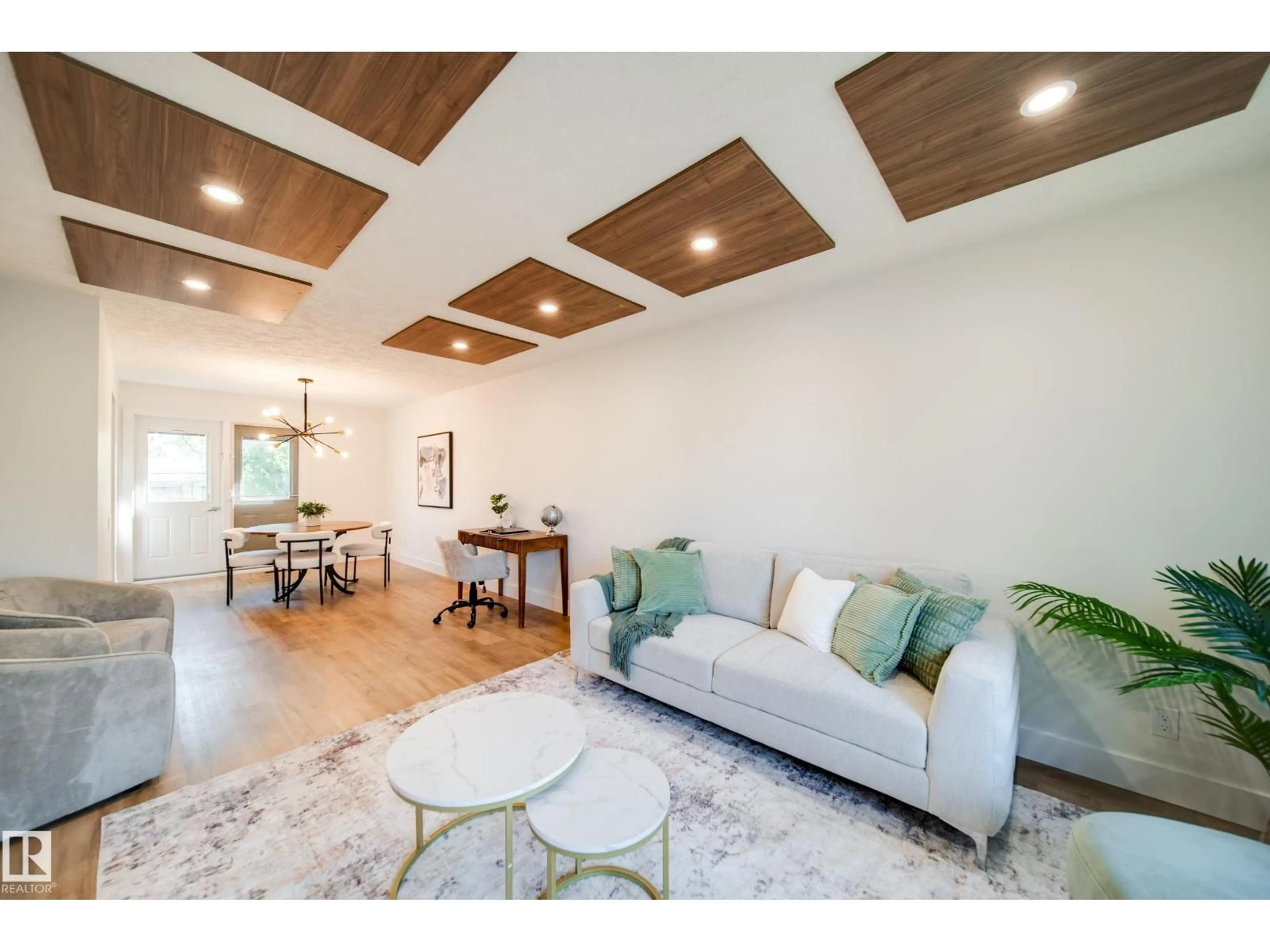 Living room with furniture, wood/laminate floor for 111 GRANDIN VG, St. Albert Alberta T8N1R9