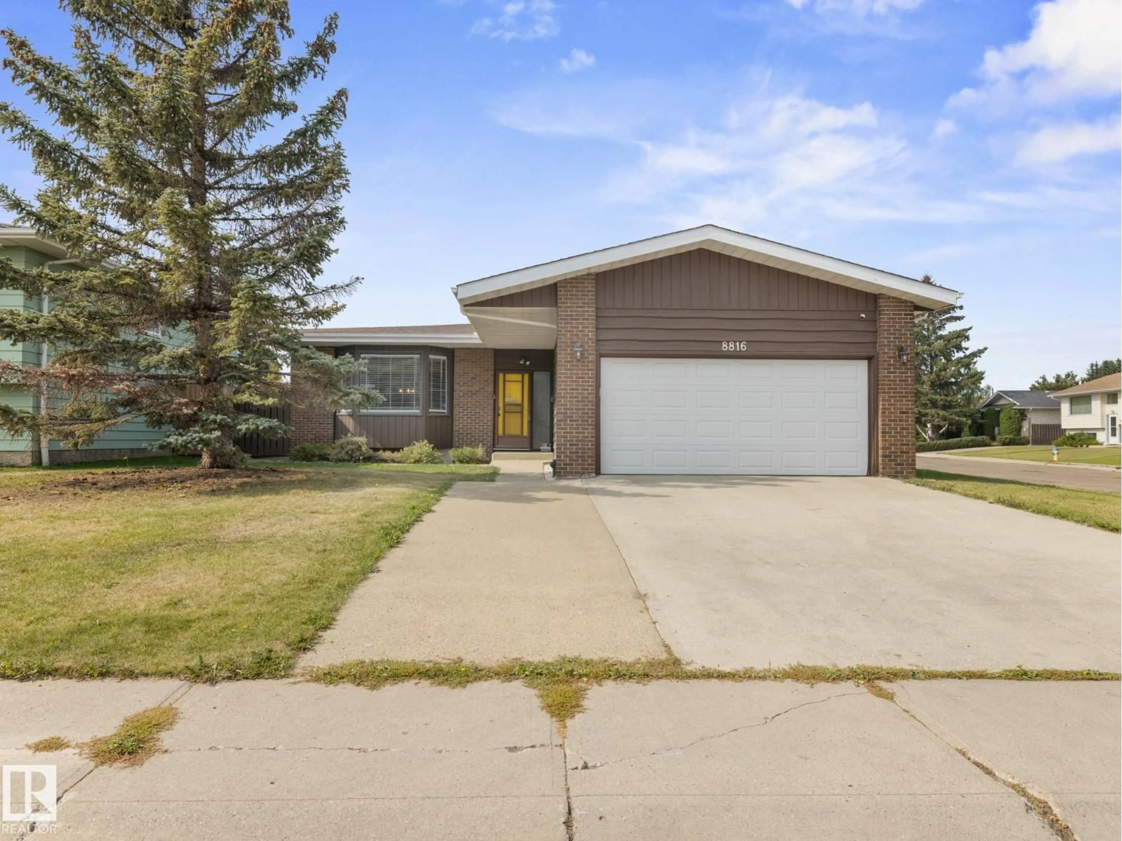 Unknown for NW - 8816 185 ST, Edmonton Alberta T5T1W5