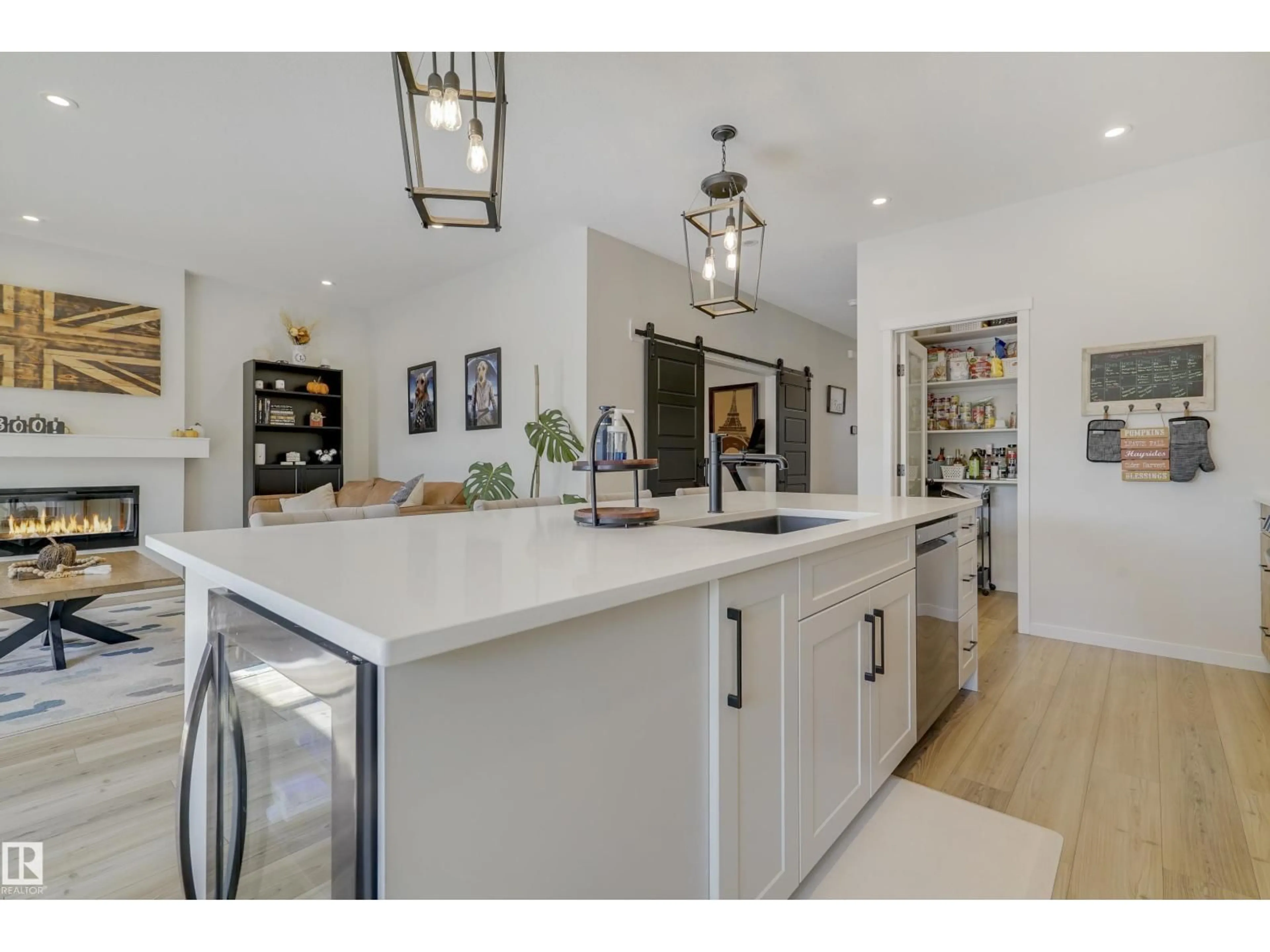 Open concept kitchen, unknown for 1138 CY BECKER RD, Edmonton Alberta T5Y4C6