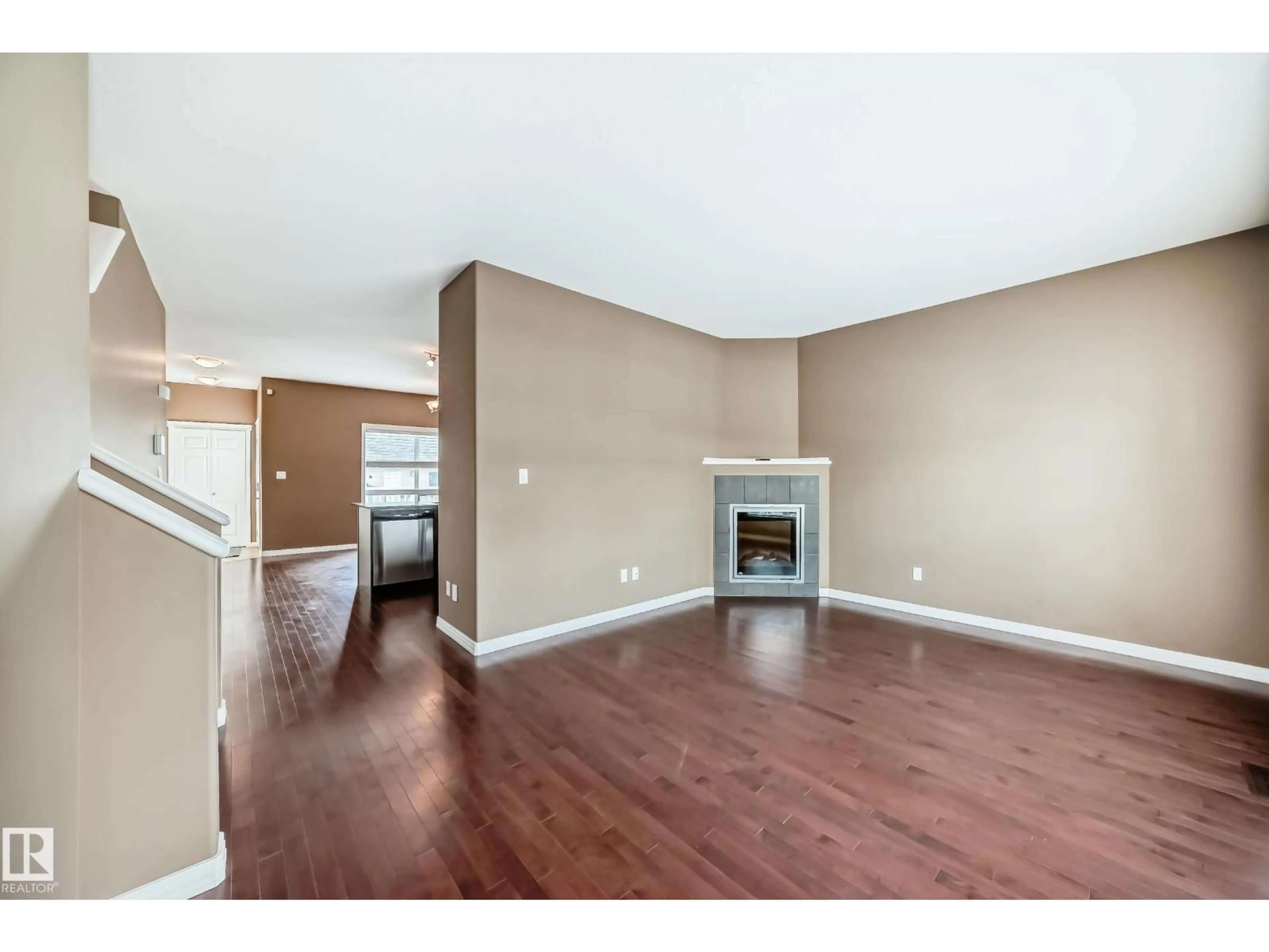 Unknown for #8 - 4367 VETERANS WY, Edmonton Alberta T5E6N4