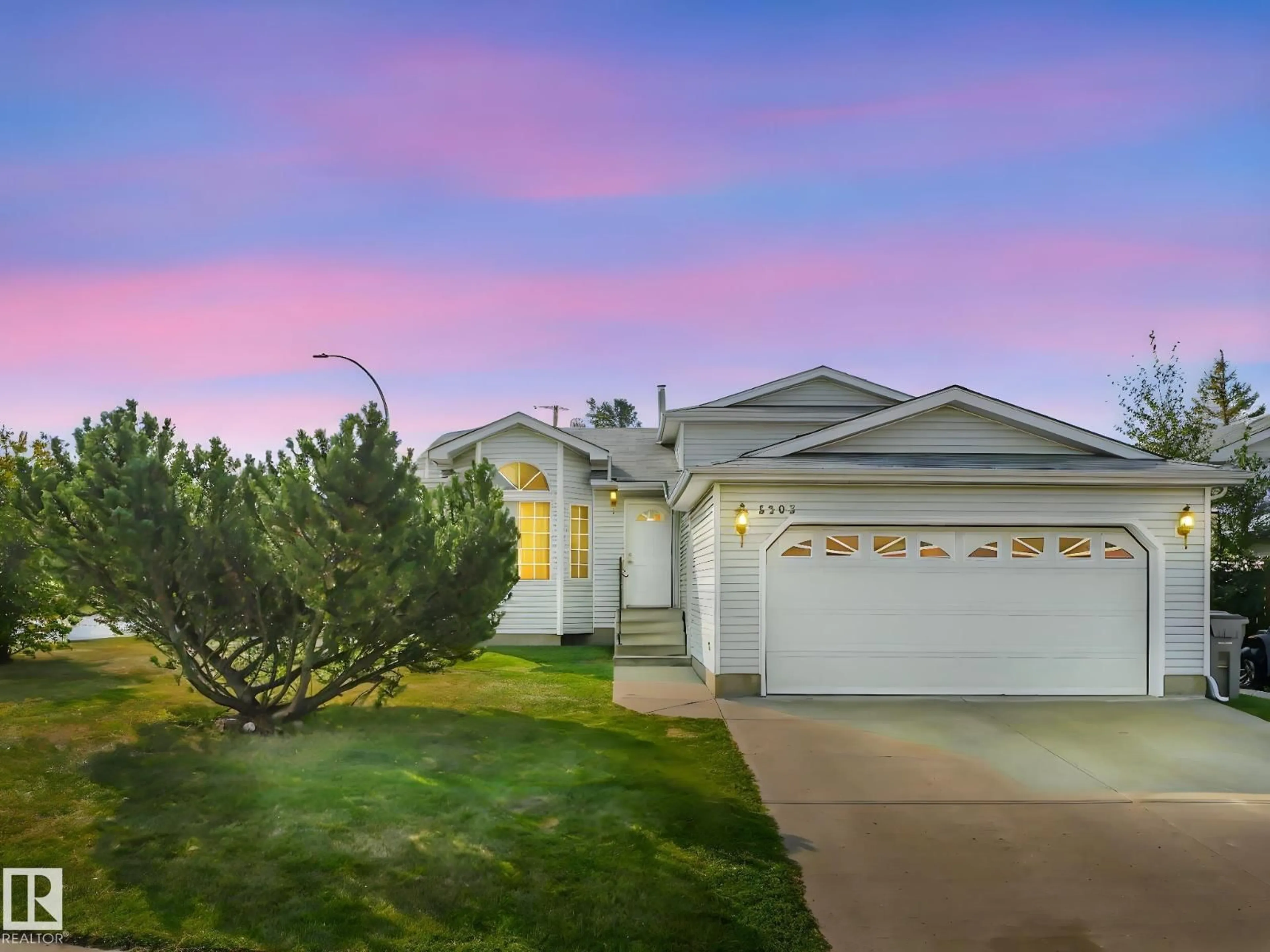 Home with vinyl exterior material, street for 5203 47 AV, Gibbons Alberta T0A1N0