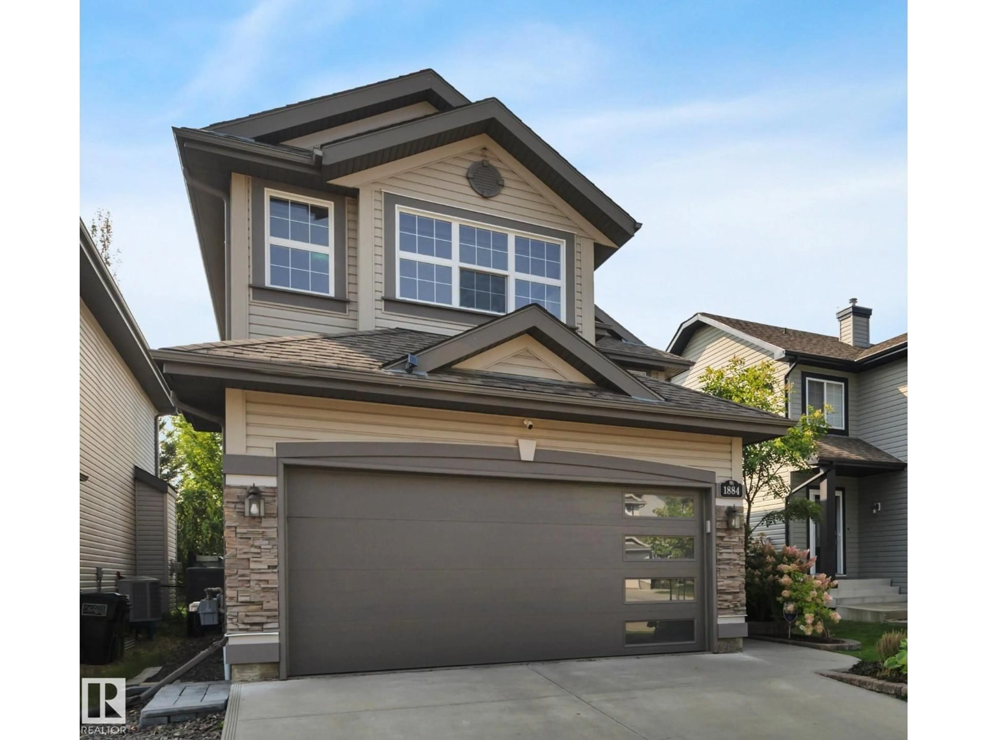Unknown for 1884 ROBERTSON CR, Edmonton Alberta T6W1N7