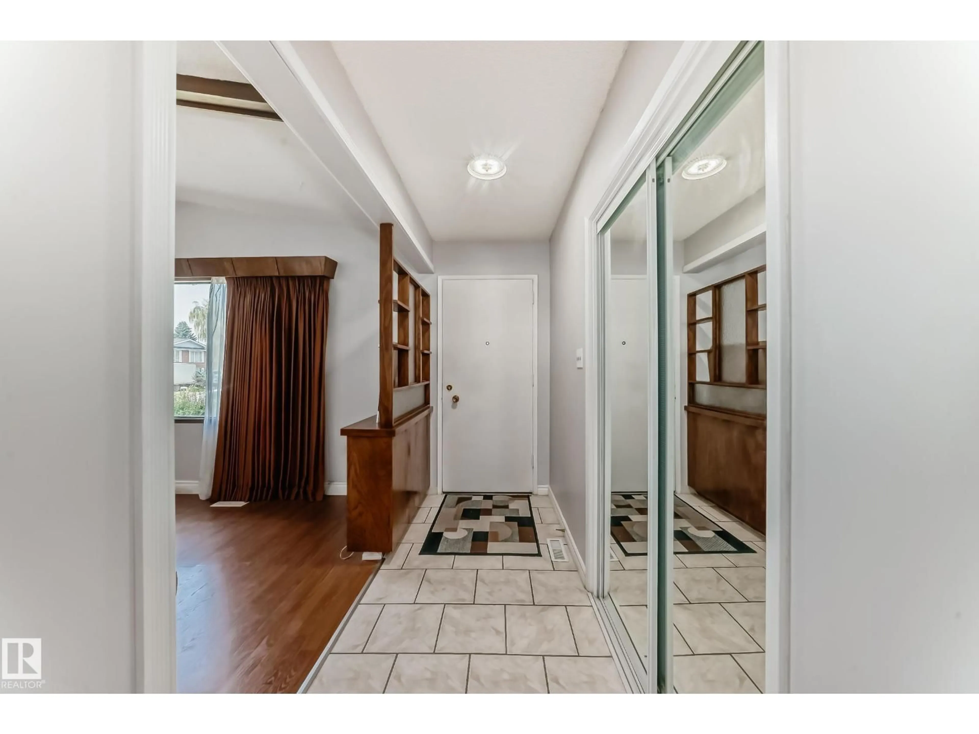 Indoor entryway for 8311 150 AV, Edmonton Alberta T5E1B9