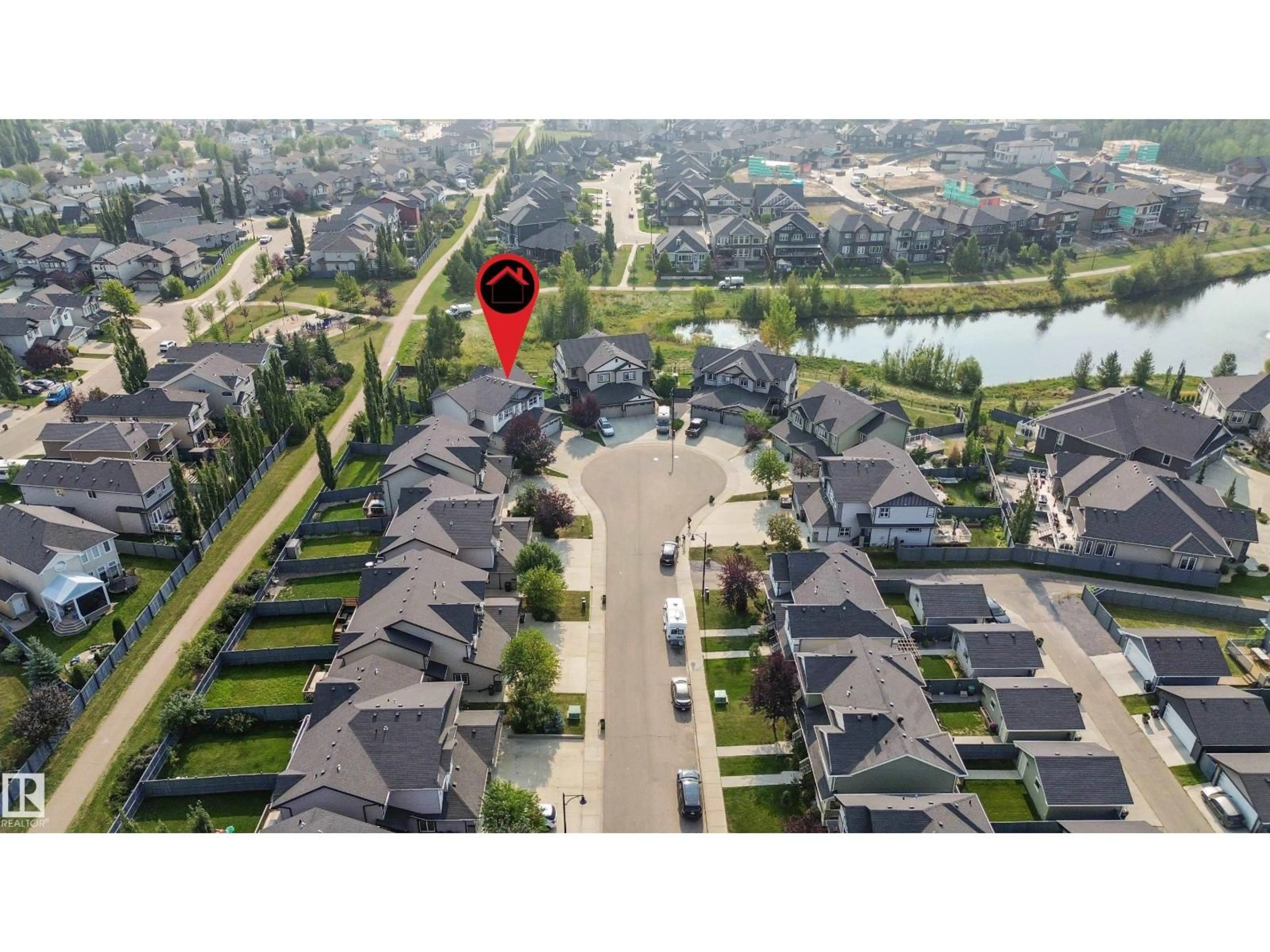 A pic from outside/outdoor area/front of a property/back of a property/a pic from drone, street for 5138 GODSON CL, Edmonton Alberta T5T4P7