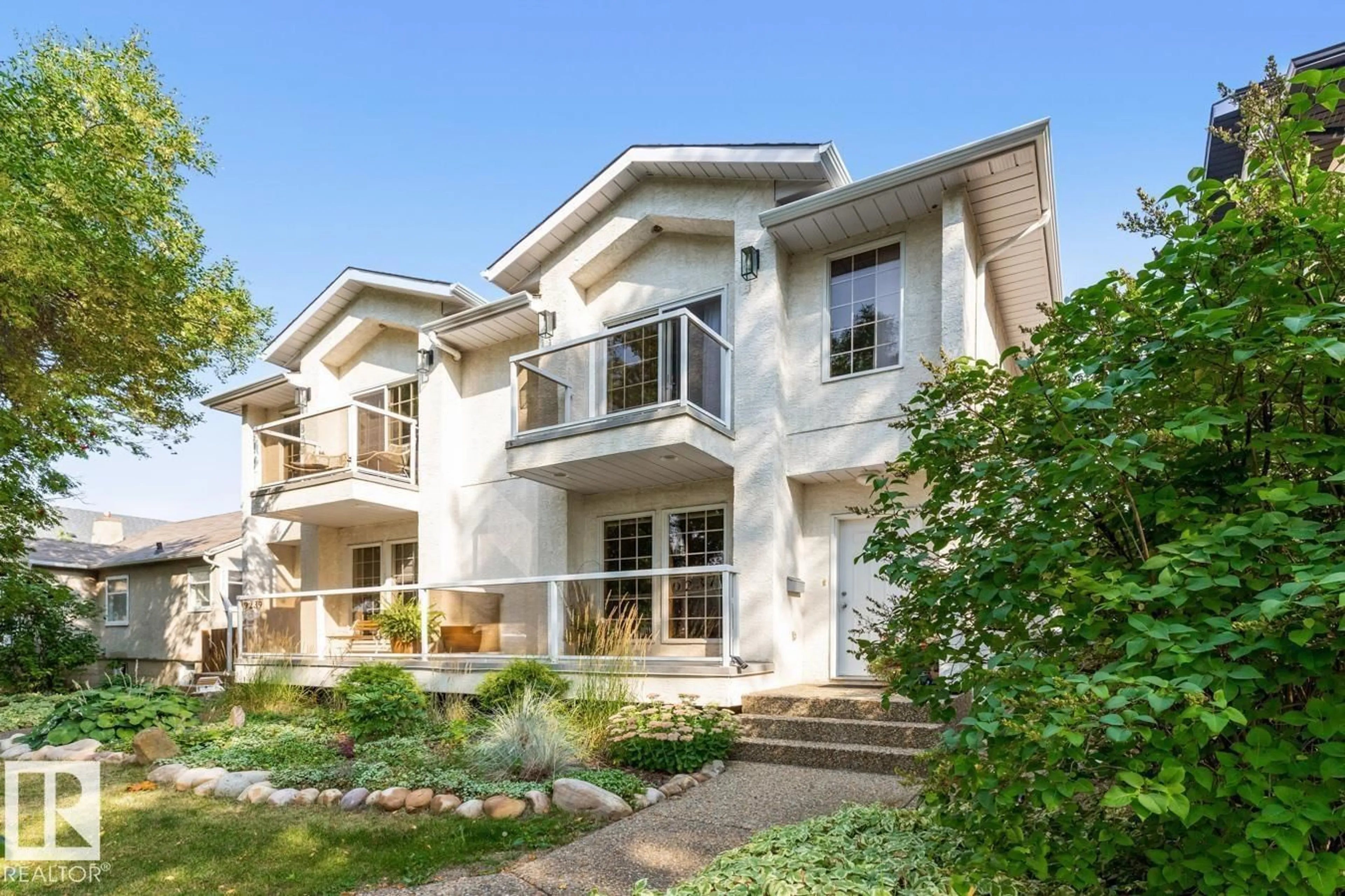Home with brick exterior material, building for NW - 9237 95 ST, Edmonton Alberta T6C3W9