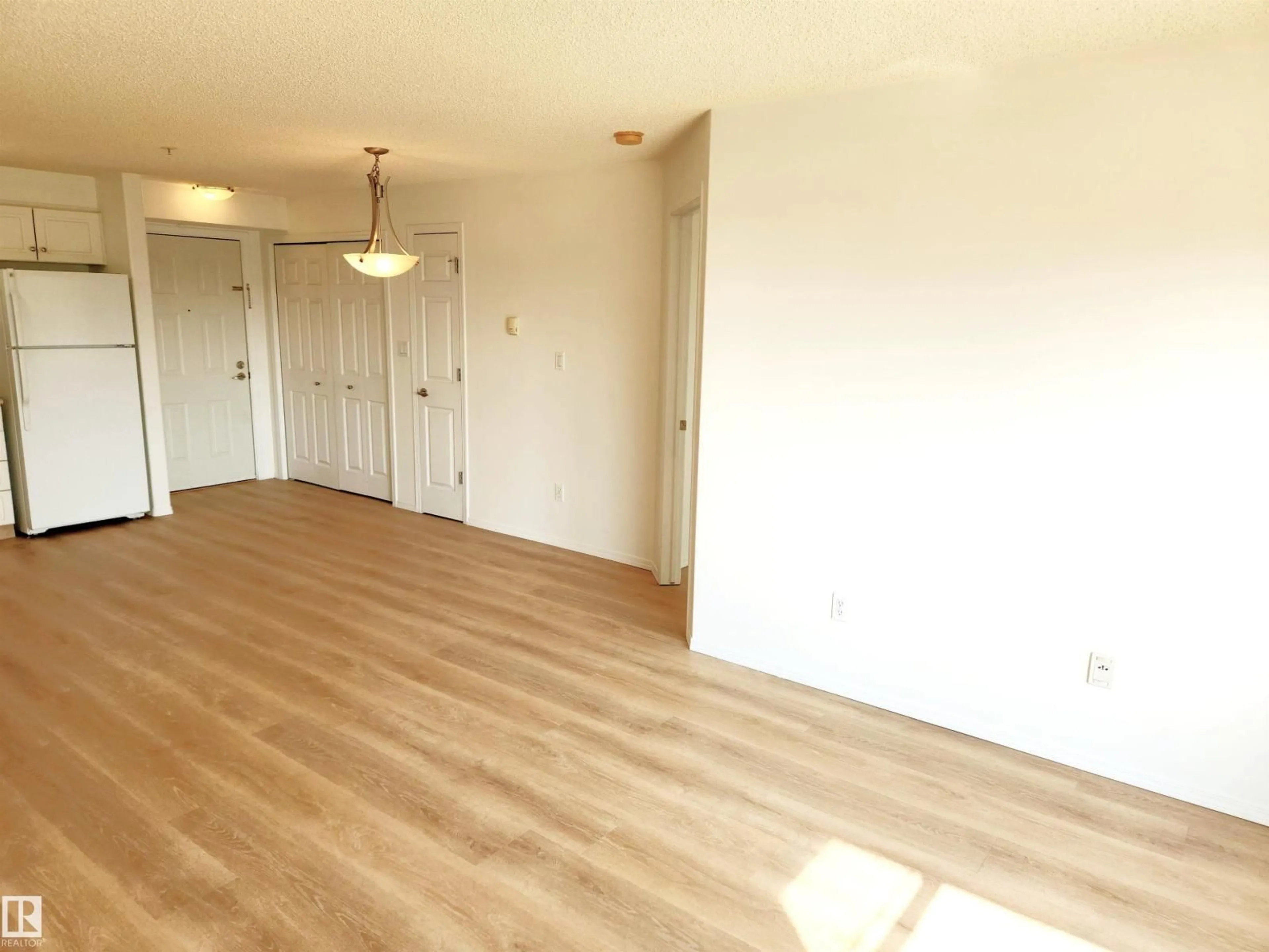 A pic of a room for #305 - 13635 34 ST, Edmonton Alberta T5A0C4