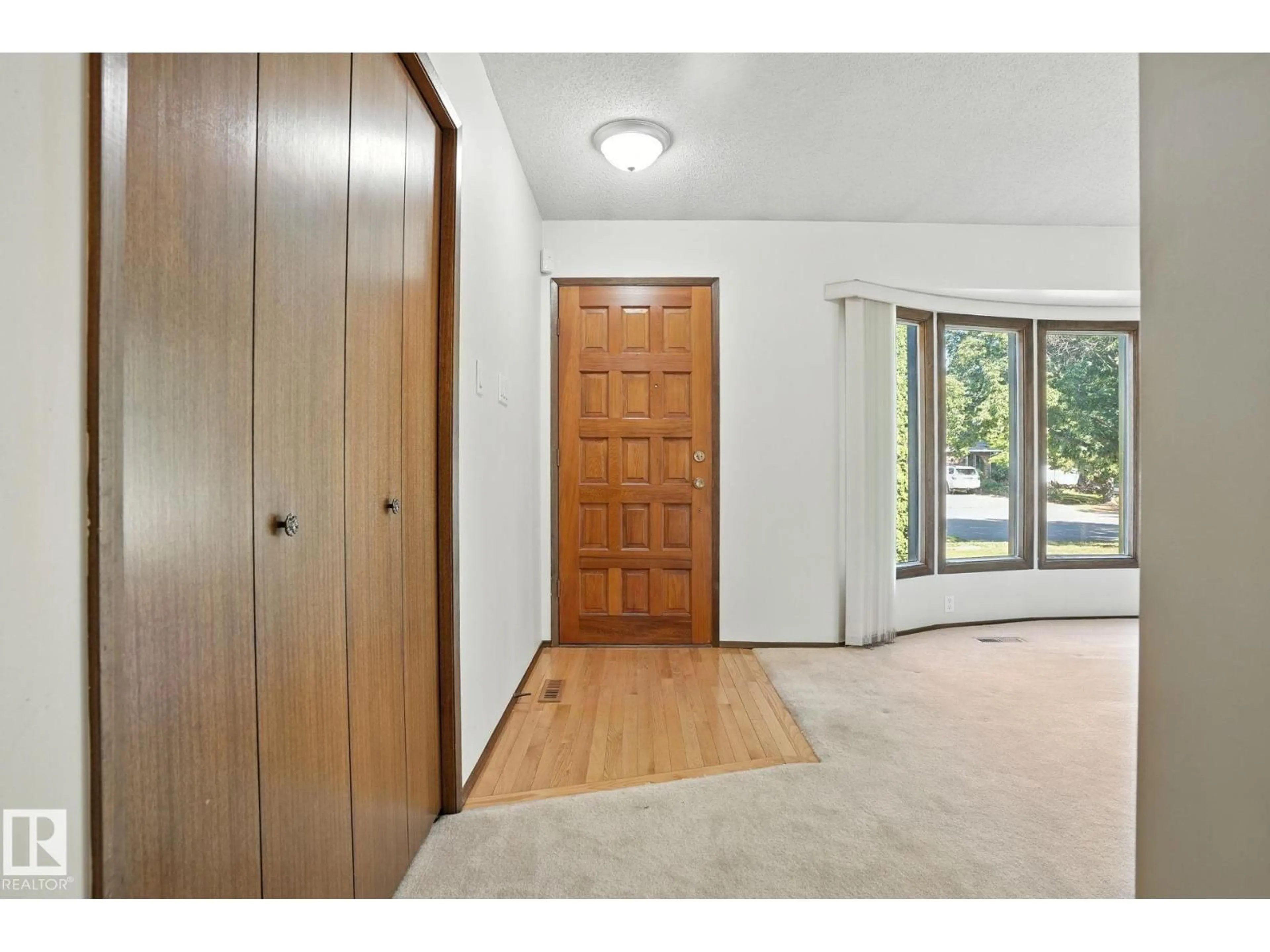 Unknown for 4 GLEN MEADOW CR, St. Albert Alberta T8N3B6