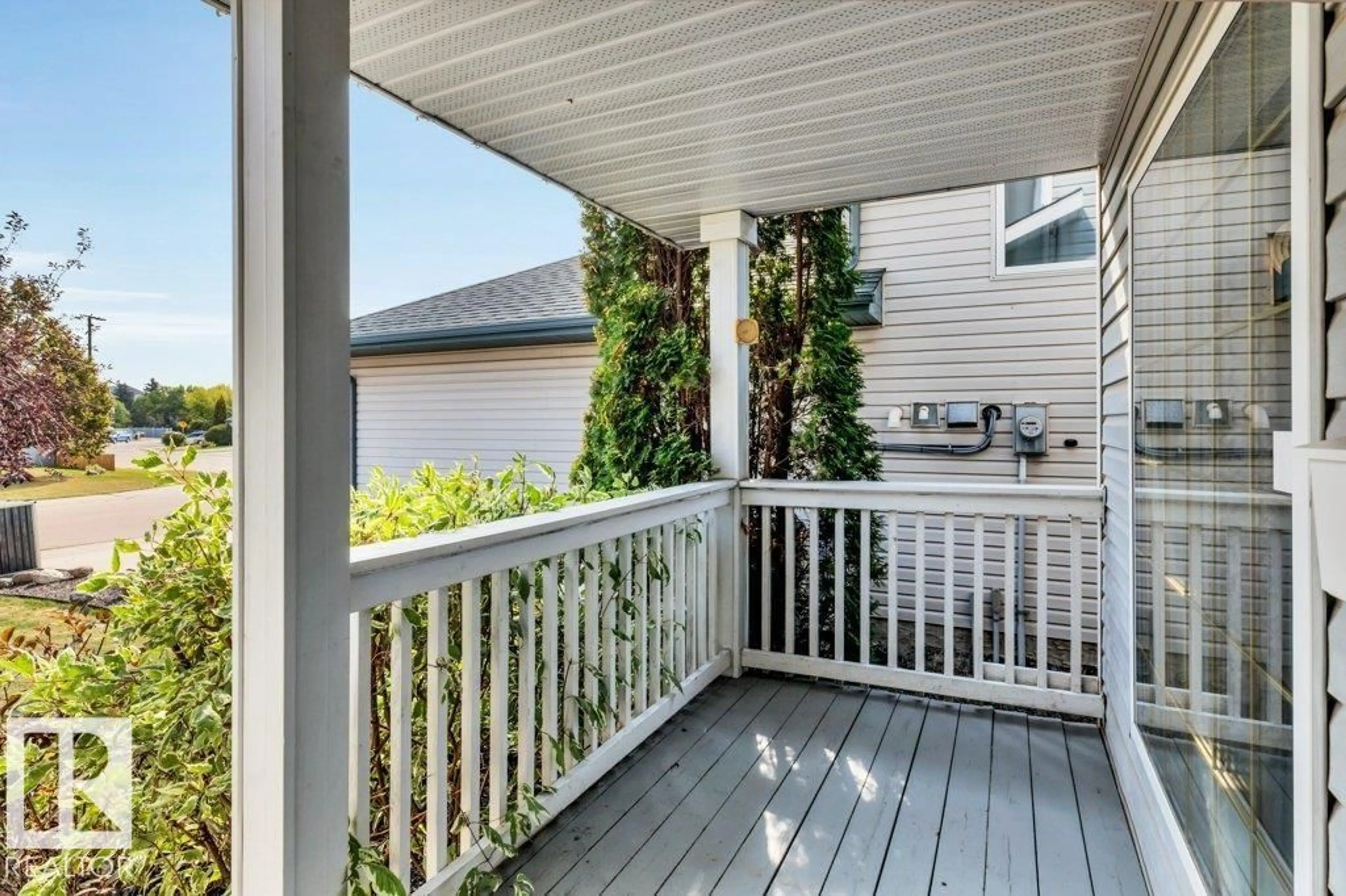 Patio, water/lake/river/ocean view for 9862 180 AV, Edmonton Alberta T5X6A2