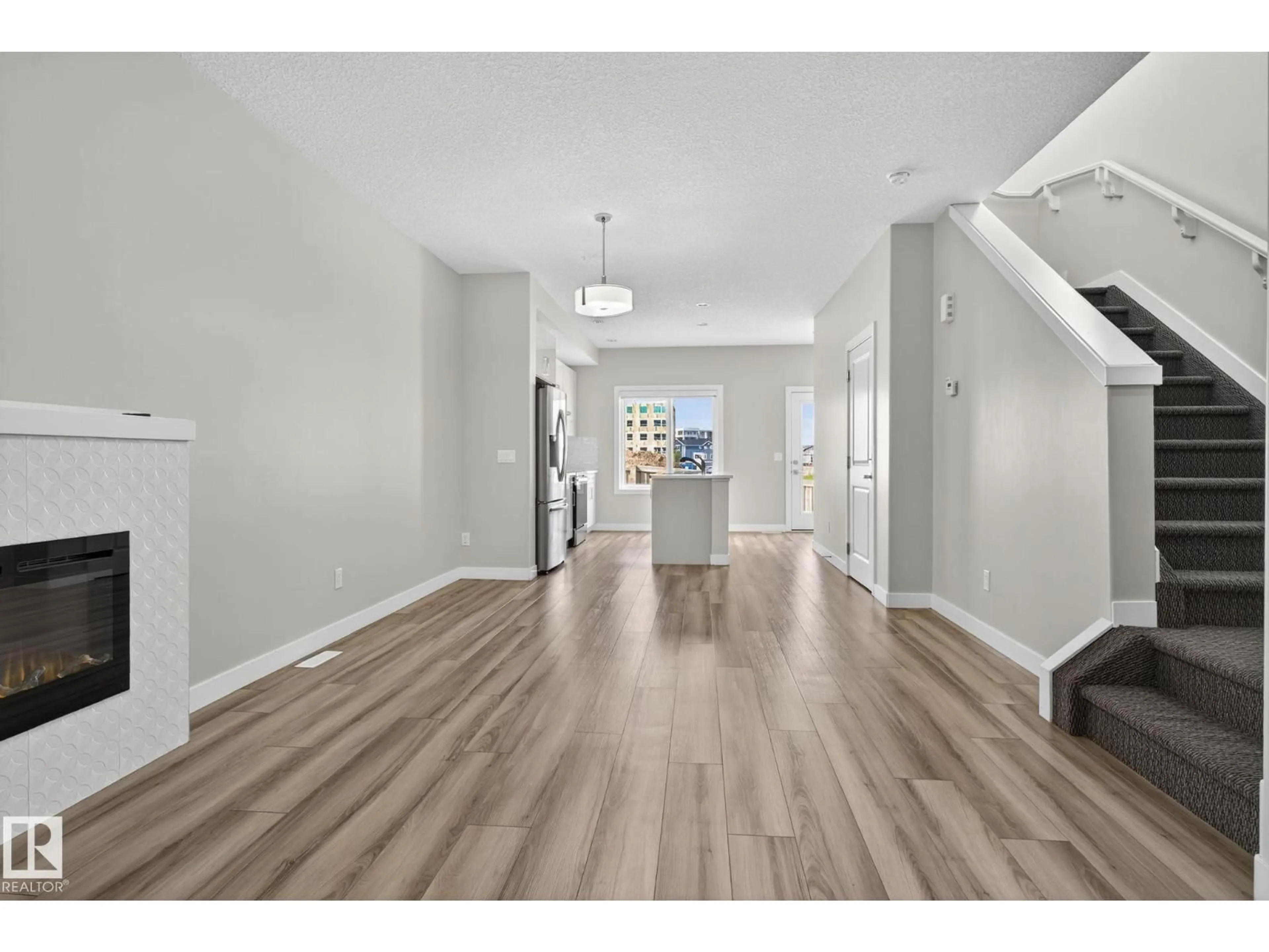 Unknown for 4883 ALWOOD PT, Edmonton Alberta T6W4N1
