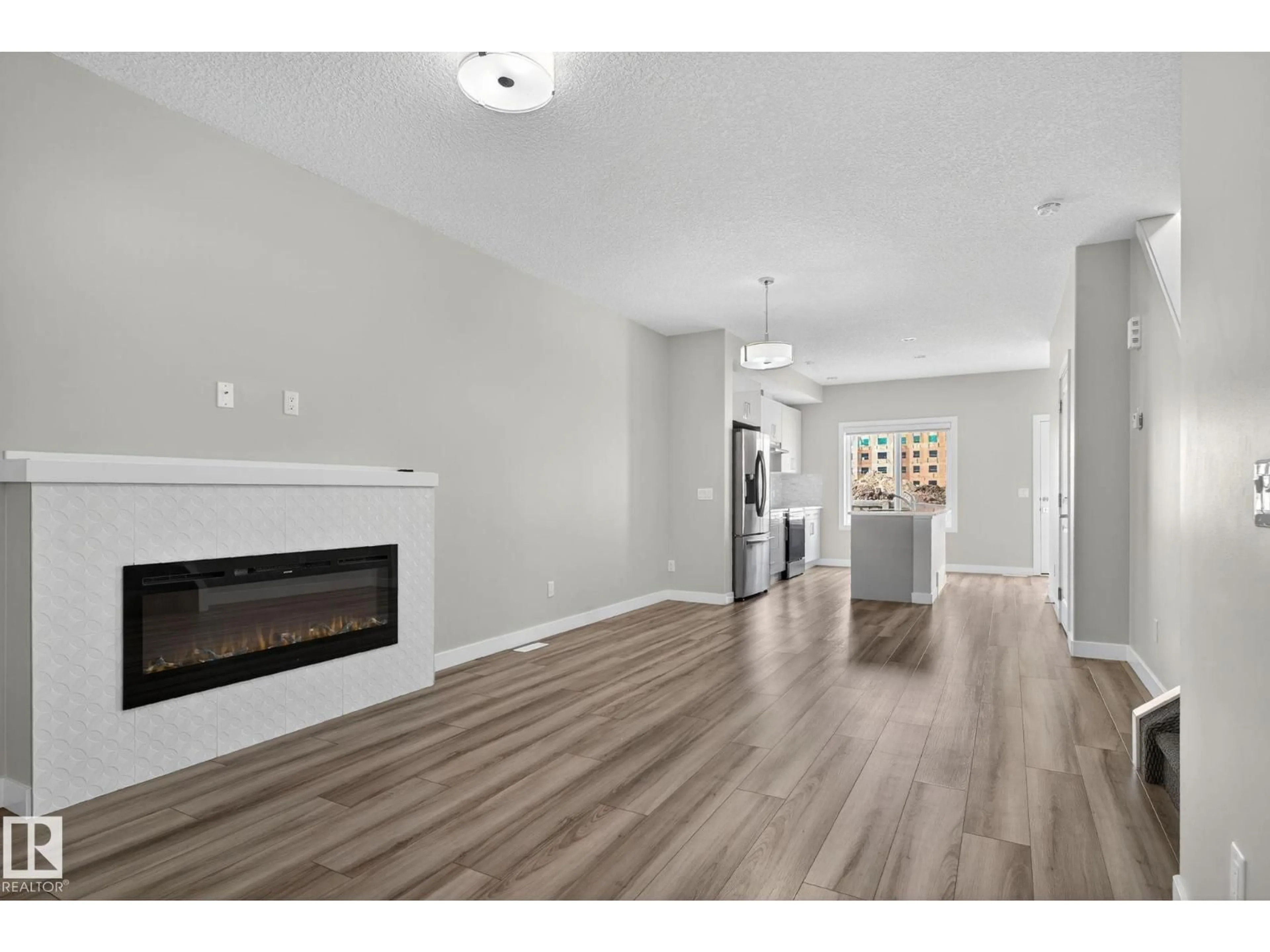 Unknown for 4883 ALWOOD PT, Edmonton Alberta T6W4N1