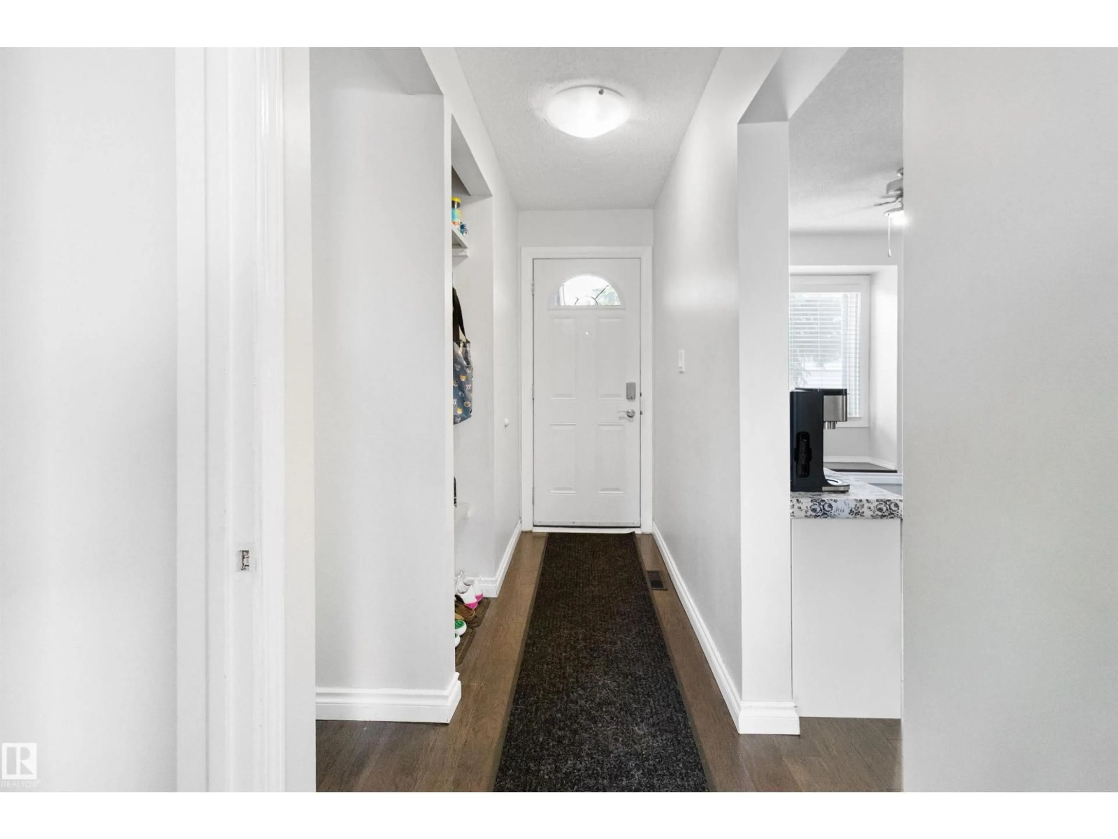 Indoor entryway for 199 - 168 GRANDIN VG, St. Albert Alberta T8N2J3