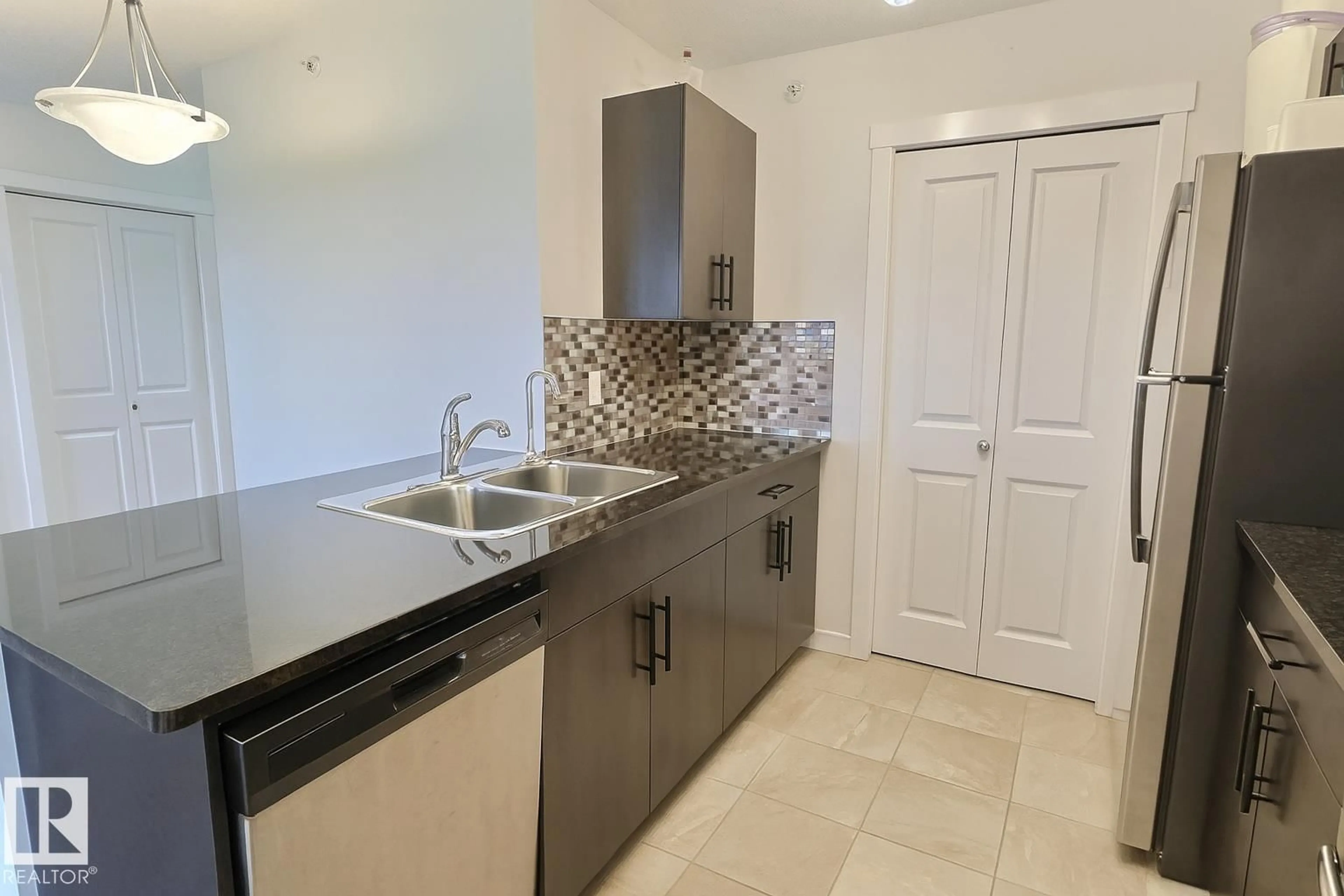 Standard kitchen, ceramic/tile floor for #406 - 18126 77 ST, Edmonton Alberta T5Z0N7