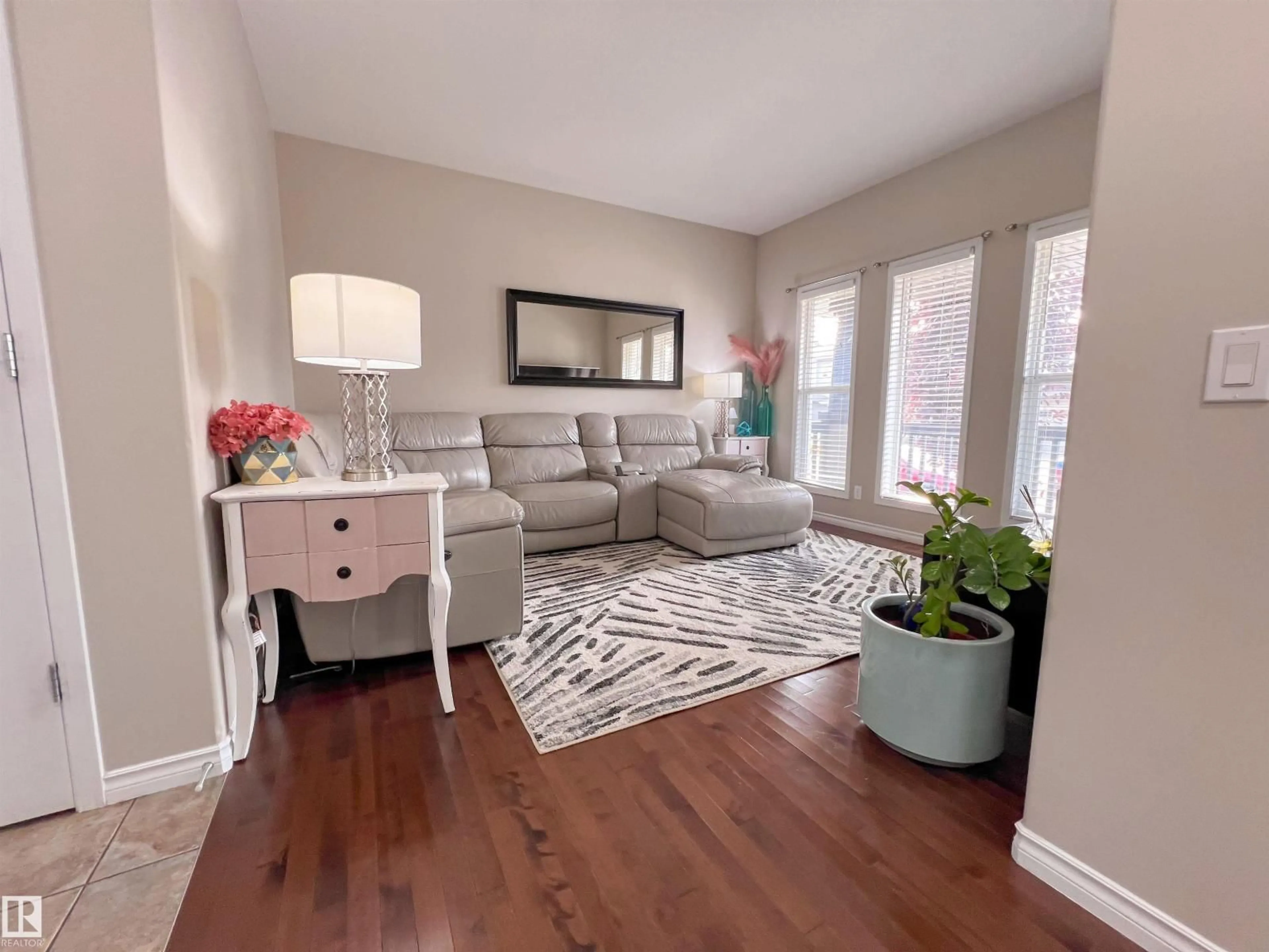 Living room with furniture, unknown for 21308 58 AV, Edmonton Alberta T6M0H4