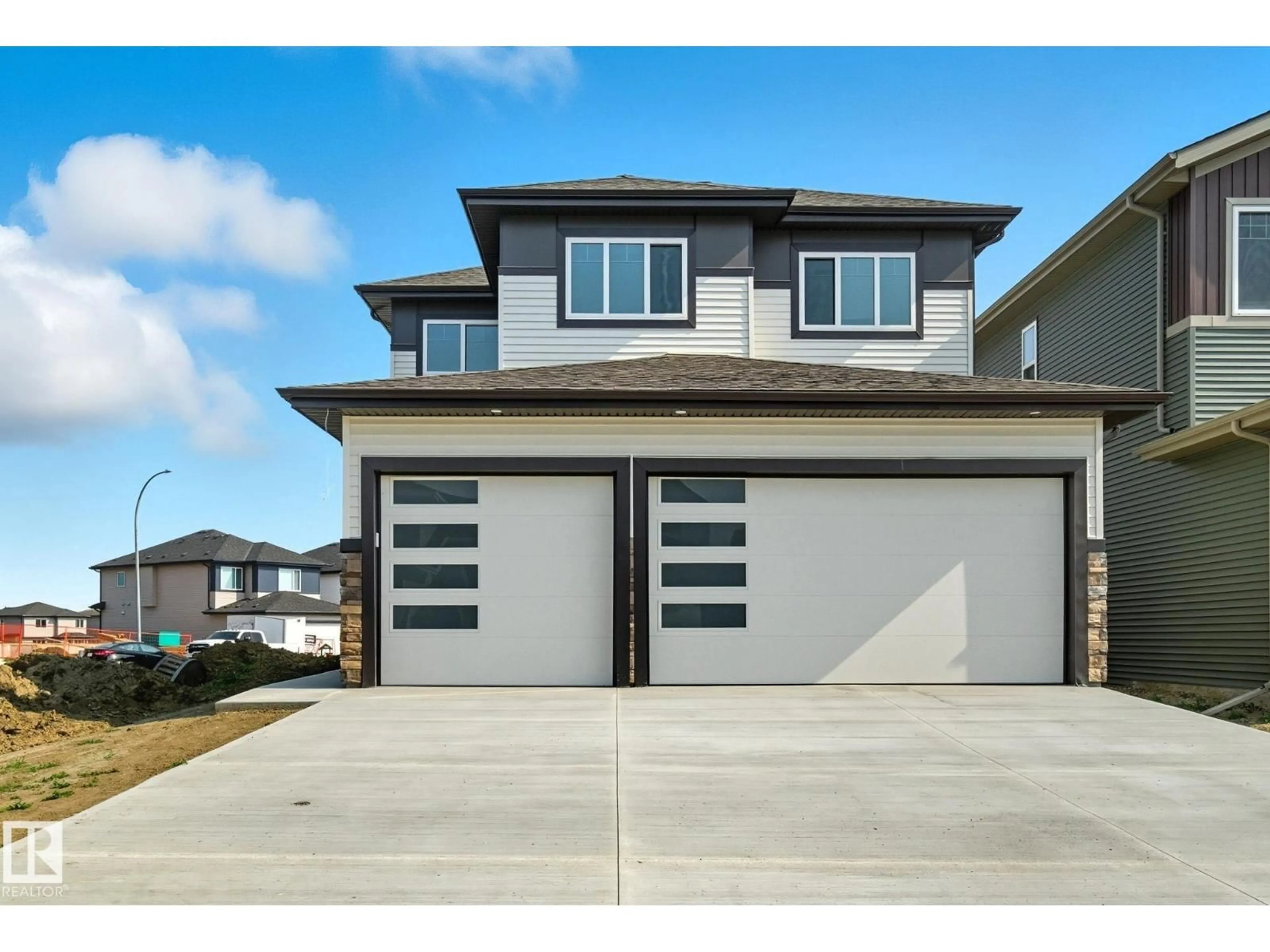Indoor garage for 4 HARLEY WY, Spruce Grove Alberta T7X0X4