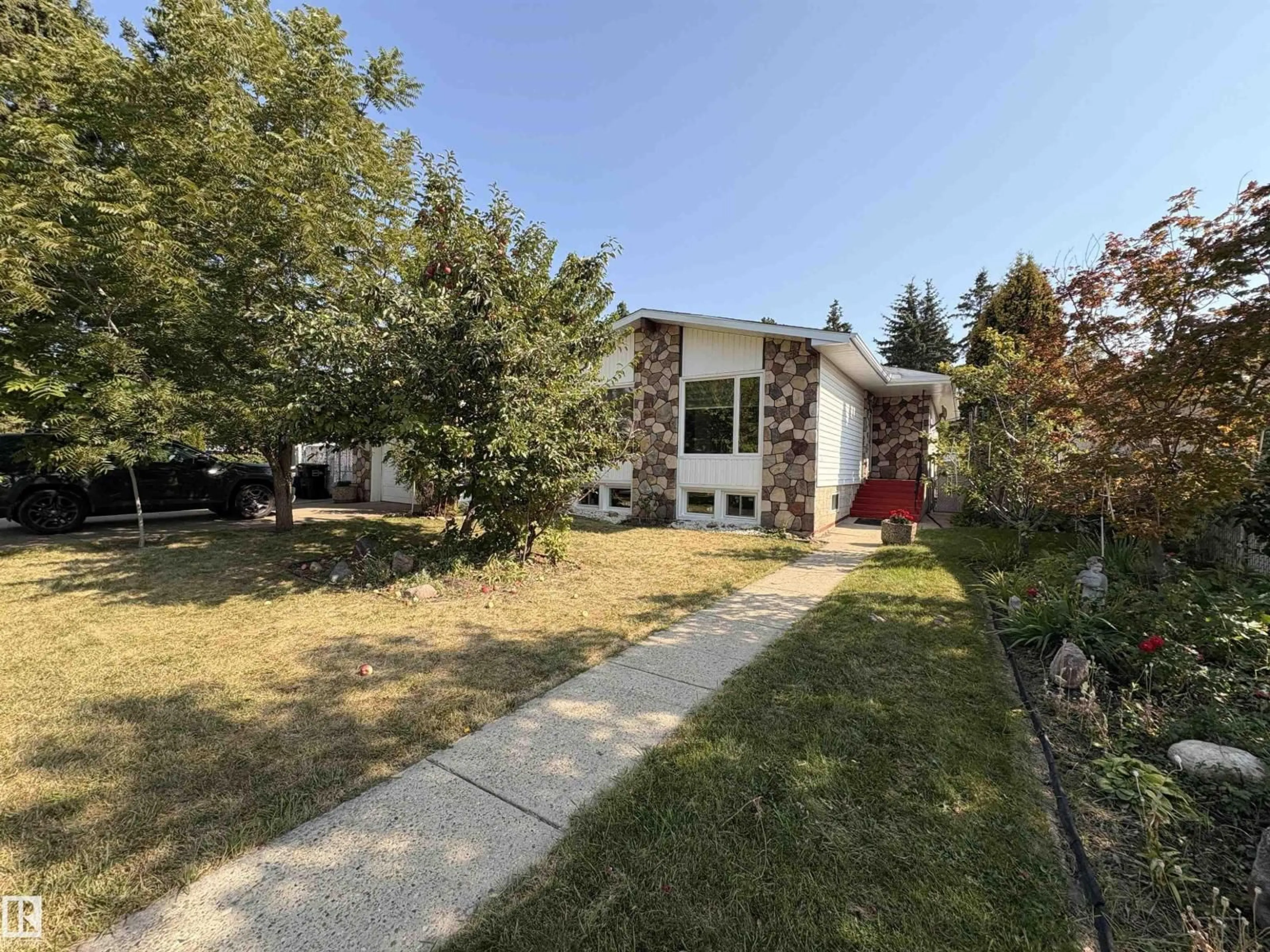 Unknown for 3431 86 ST, Edmonton Alberta T6K0H5