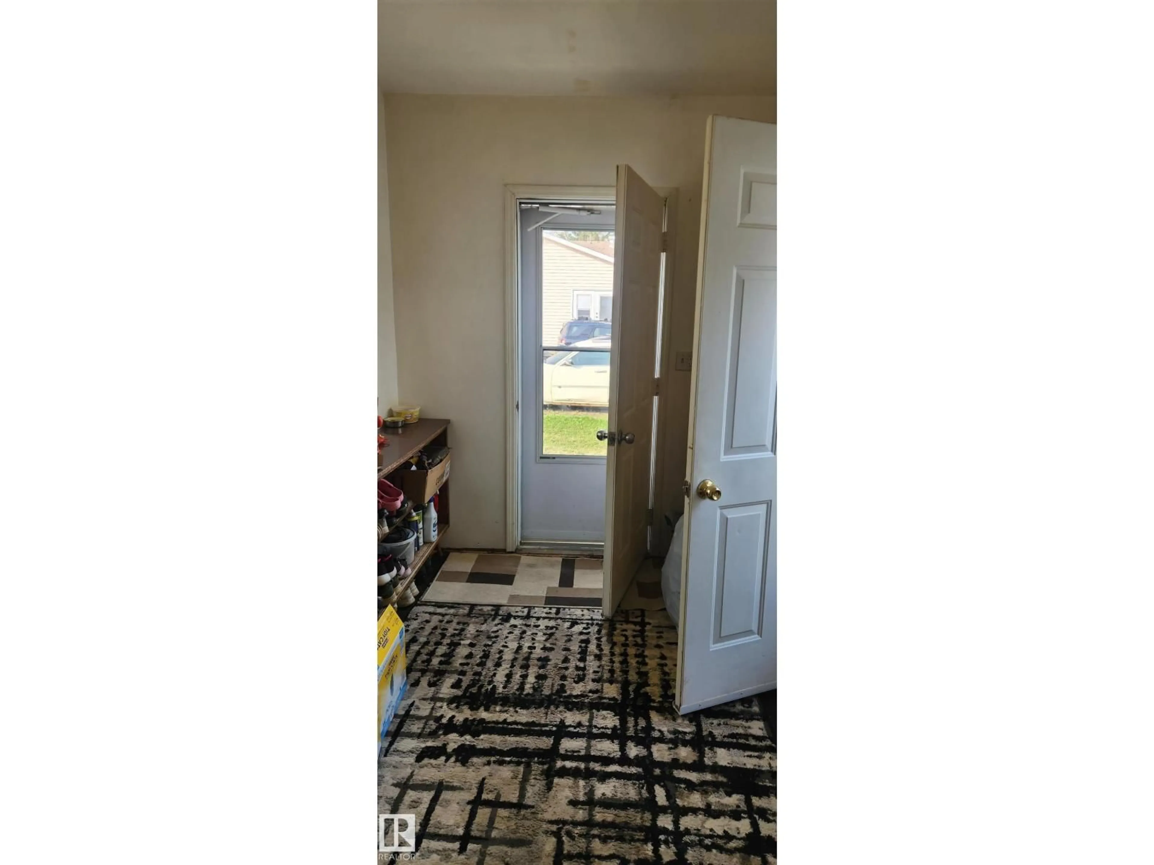 Unknown for 5002 50 AV, Dapp Alberta T0G0S0