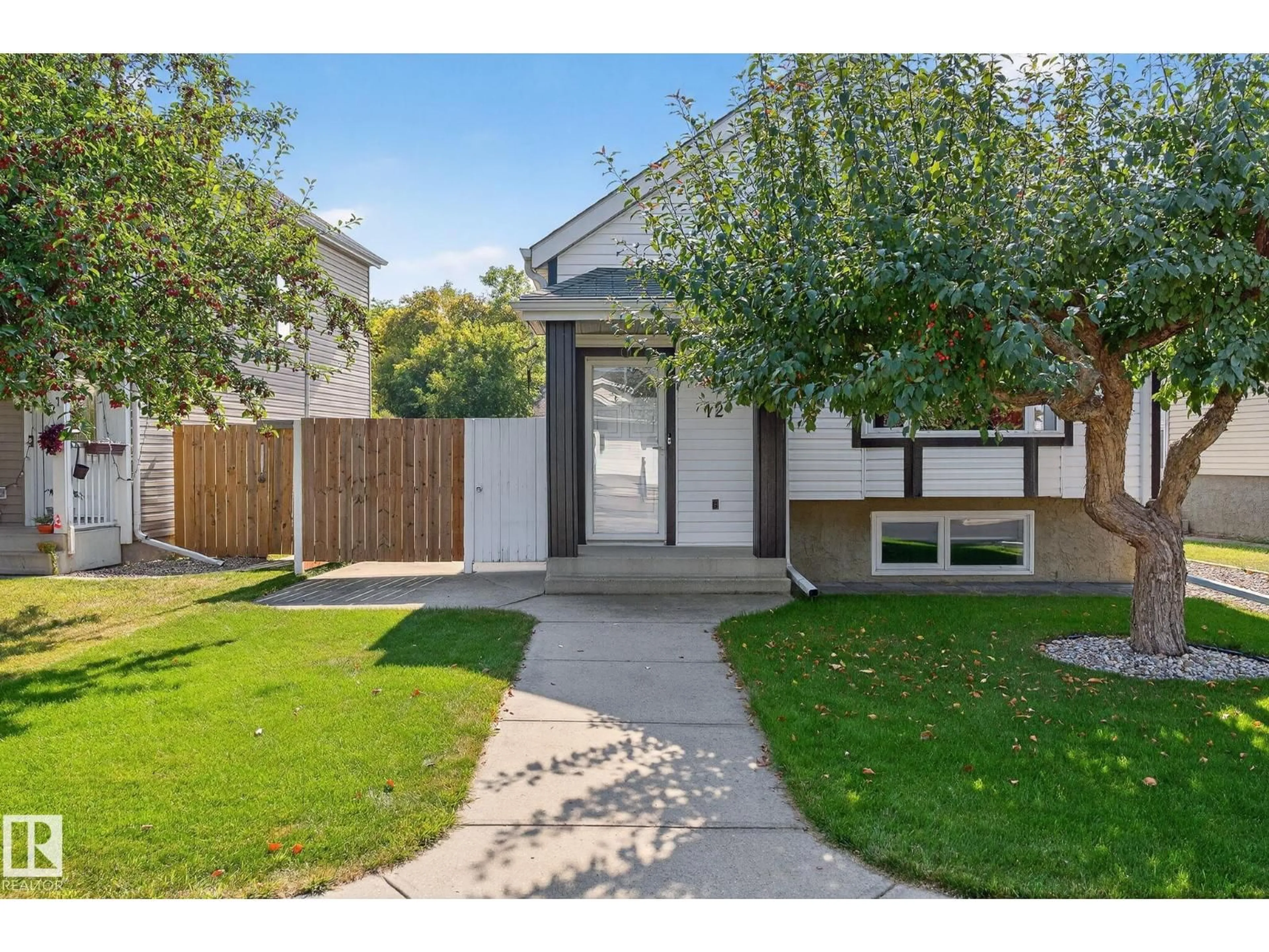 Unknown for 12 ST. ANDREWS AV, Stony Plain Alberta T7Z1K6