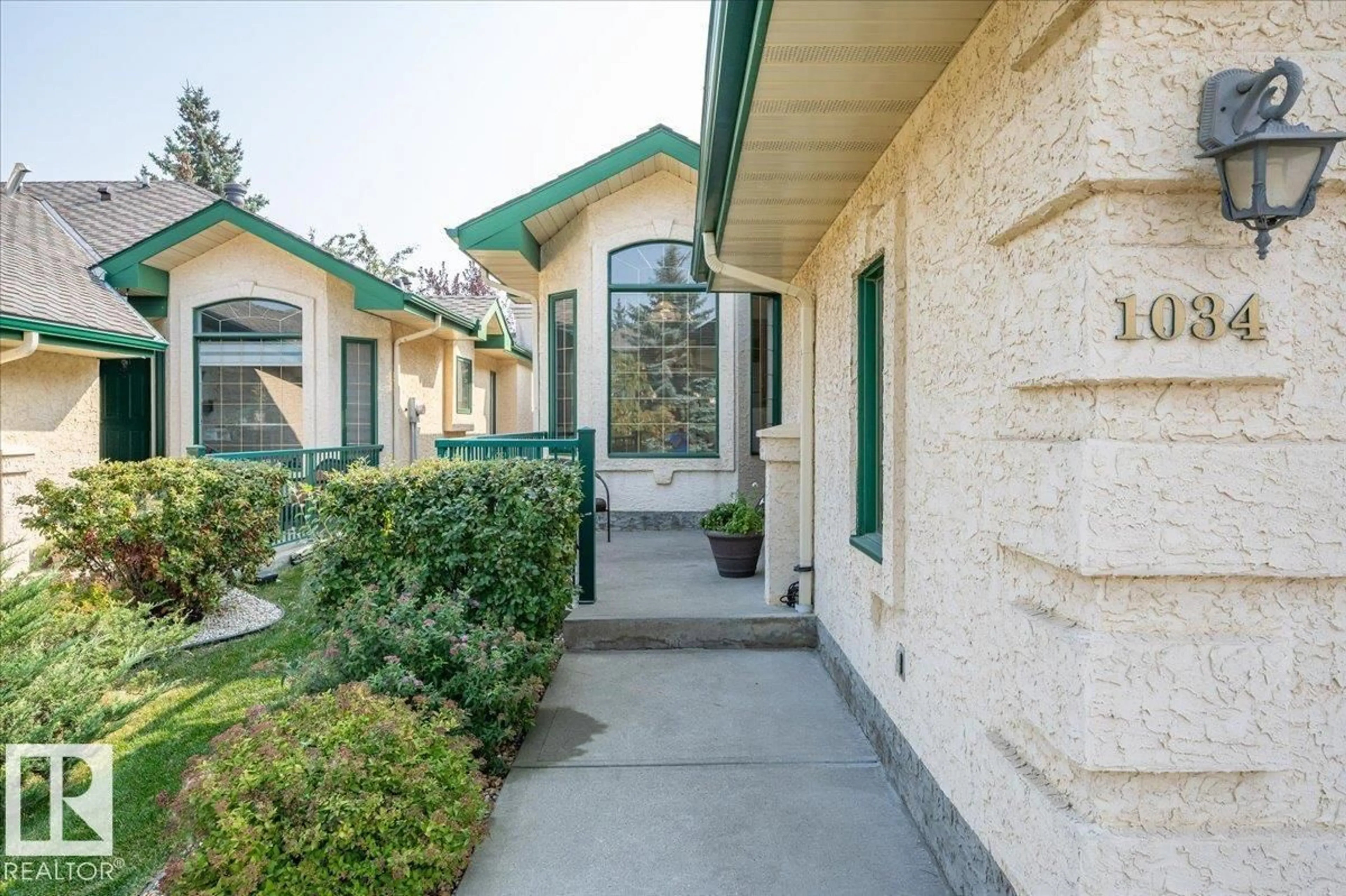 Unknown for 1034 CARTER CREST RD, Edmonton Alberta T6R2K2