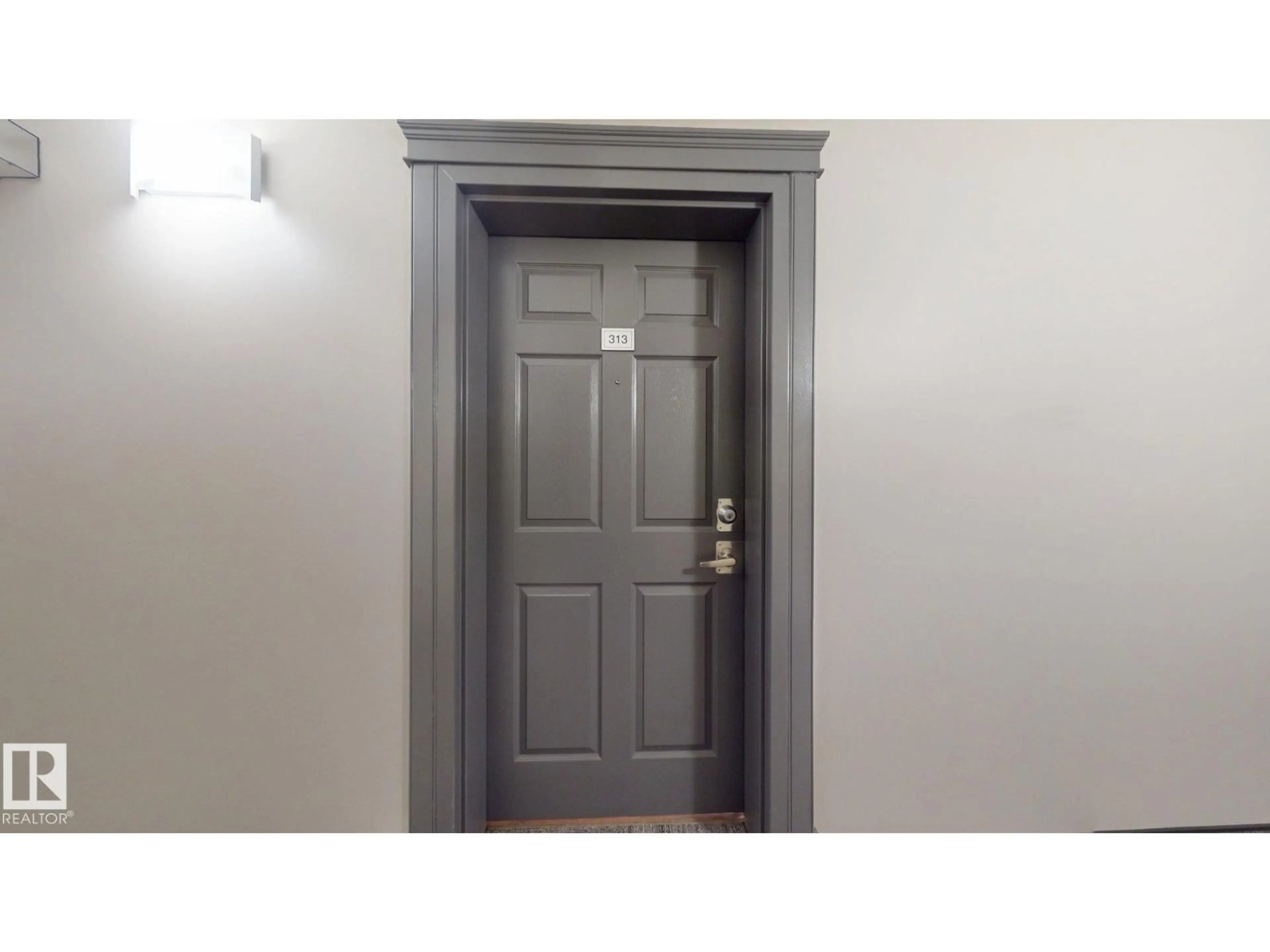 Unknown for 636 - 313 MCALLISTER LO, Edmonton Alberta T6W1N2