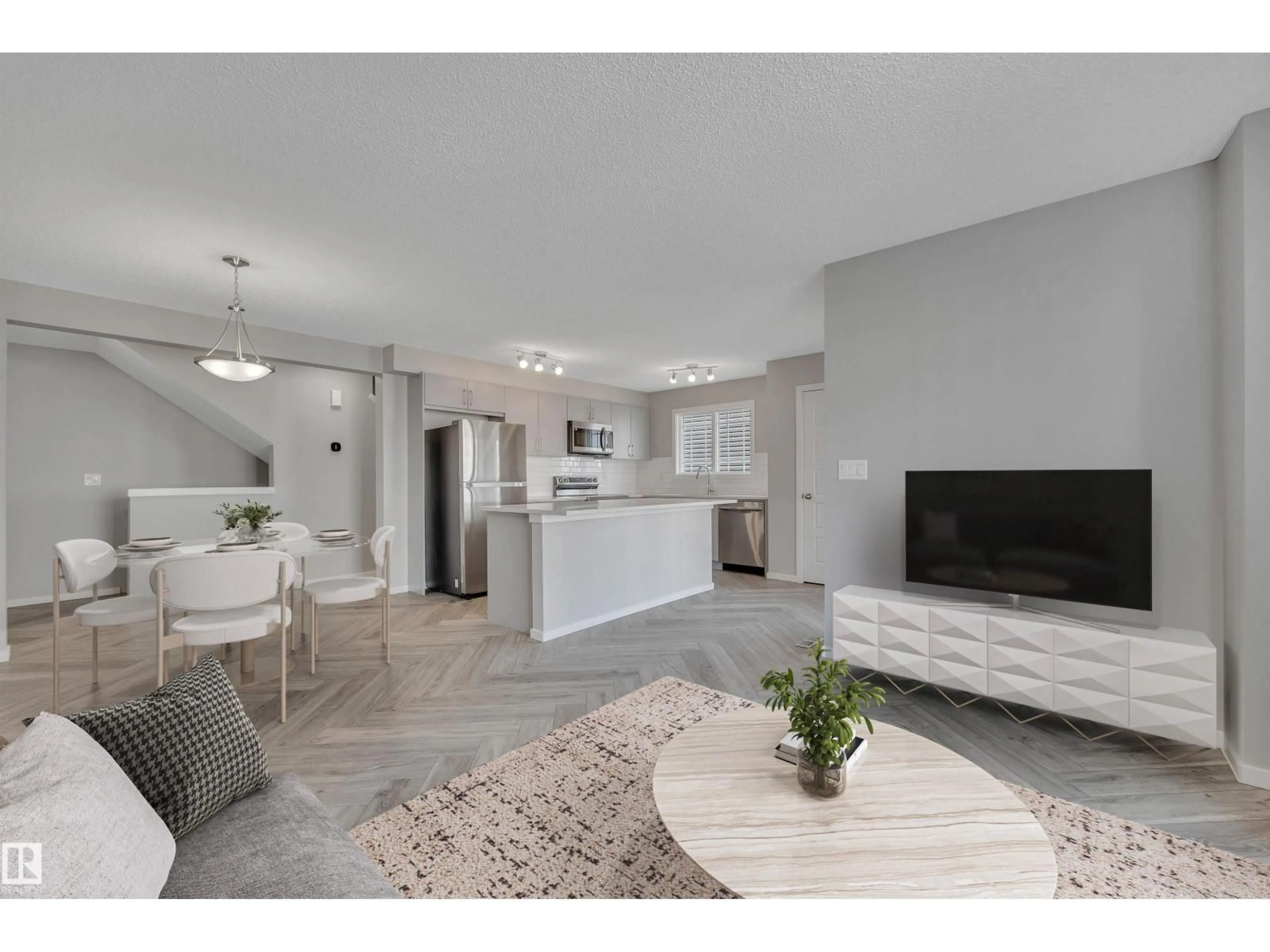 Unknown for NW - 20613 21A AV, Edmonton Alberta T6M1N3