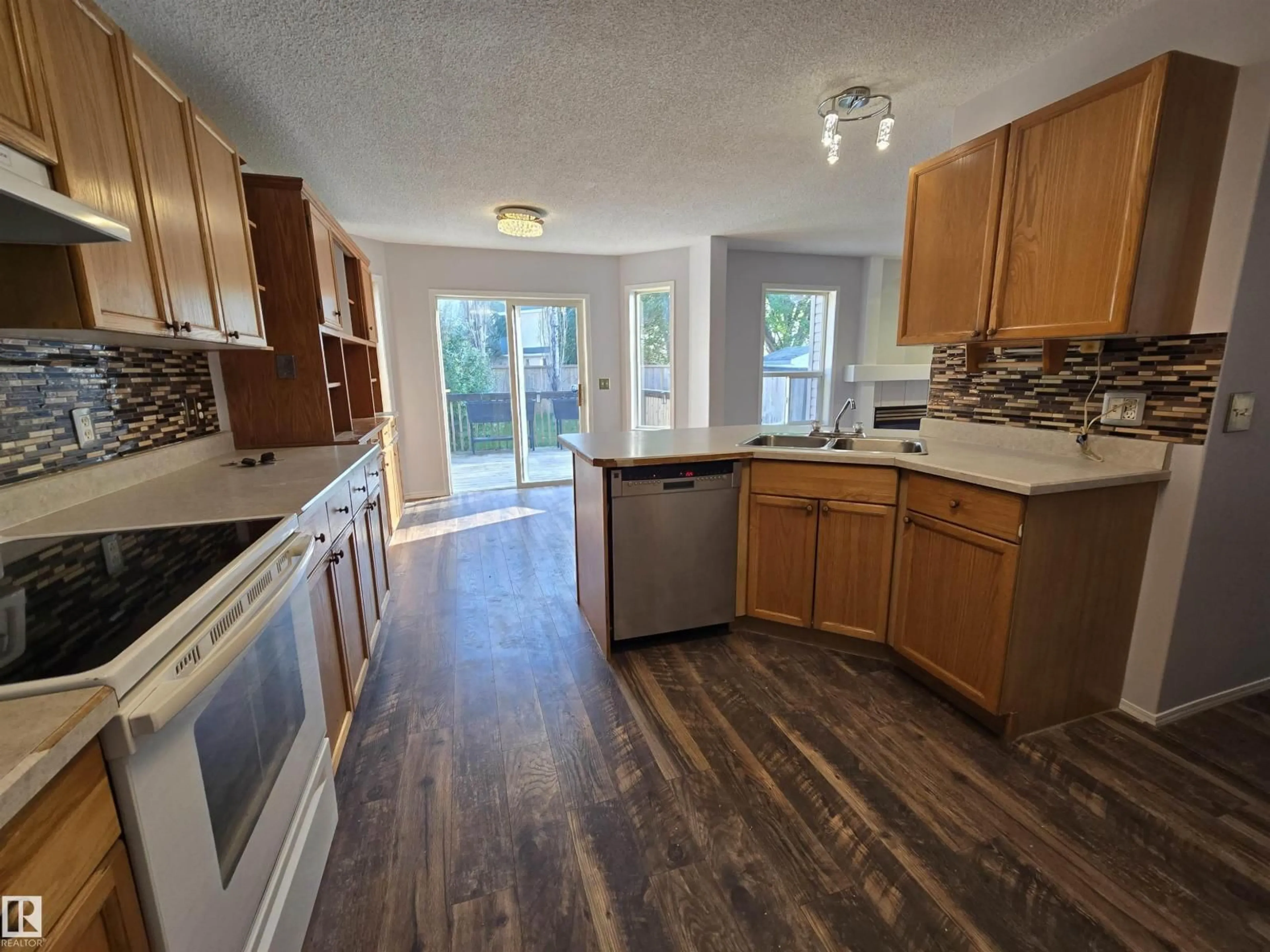 Open concept kitchen, unknown for 12817 160 AV, Edmonton Alberta T6V1L6