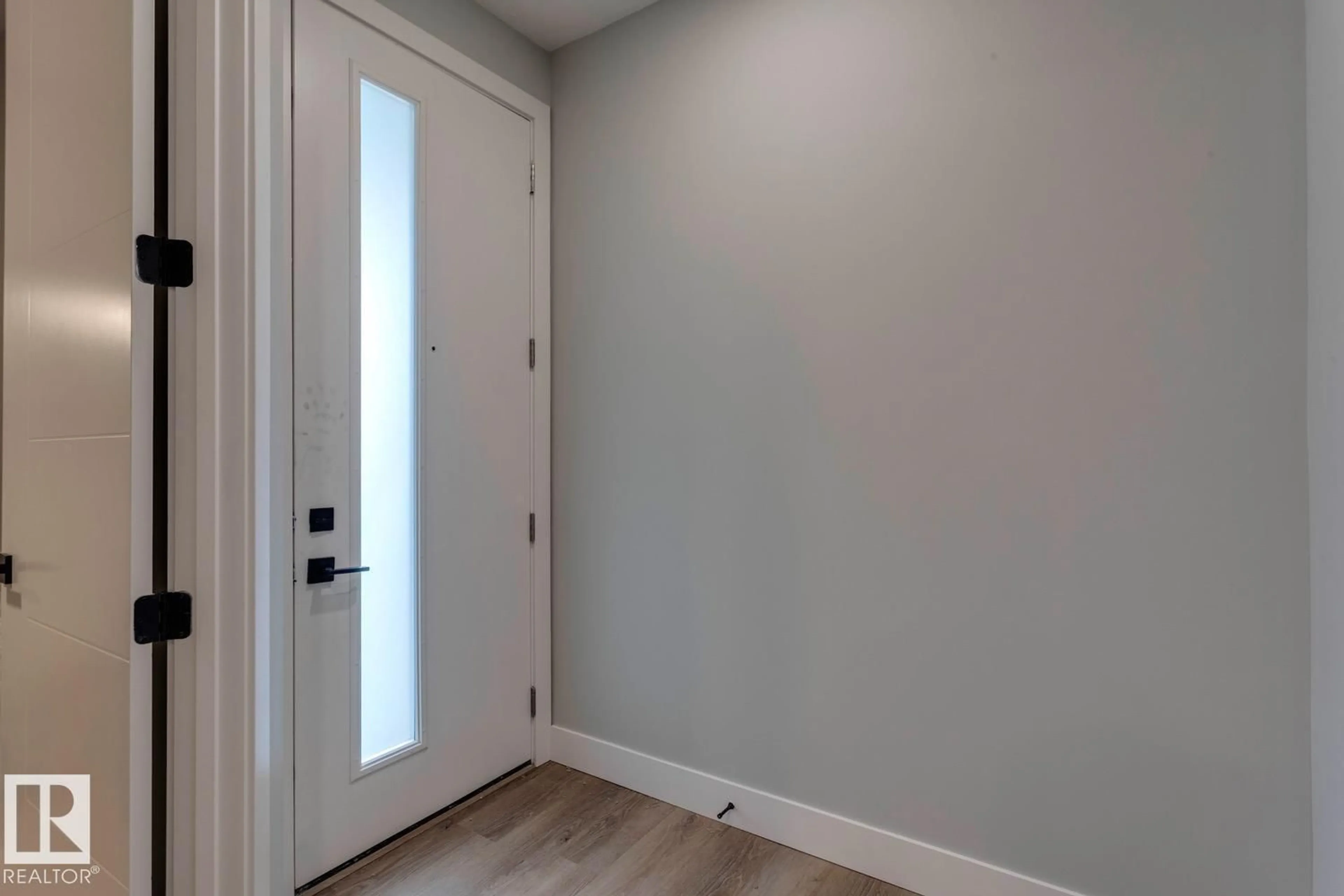 Indoor entryway for 3612 TRIOMPHE BV, Beaumont Alberta T4X3A7