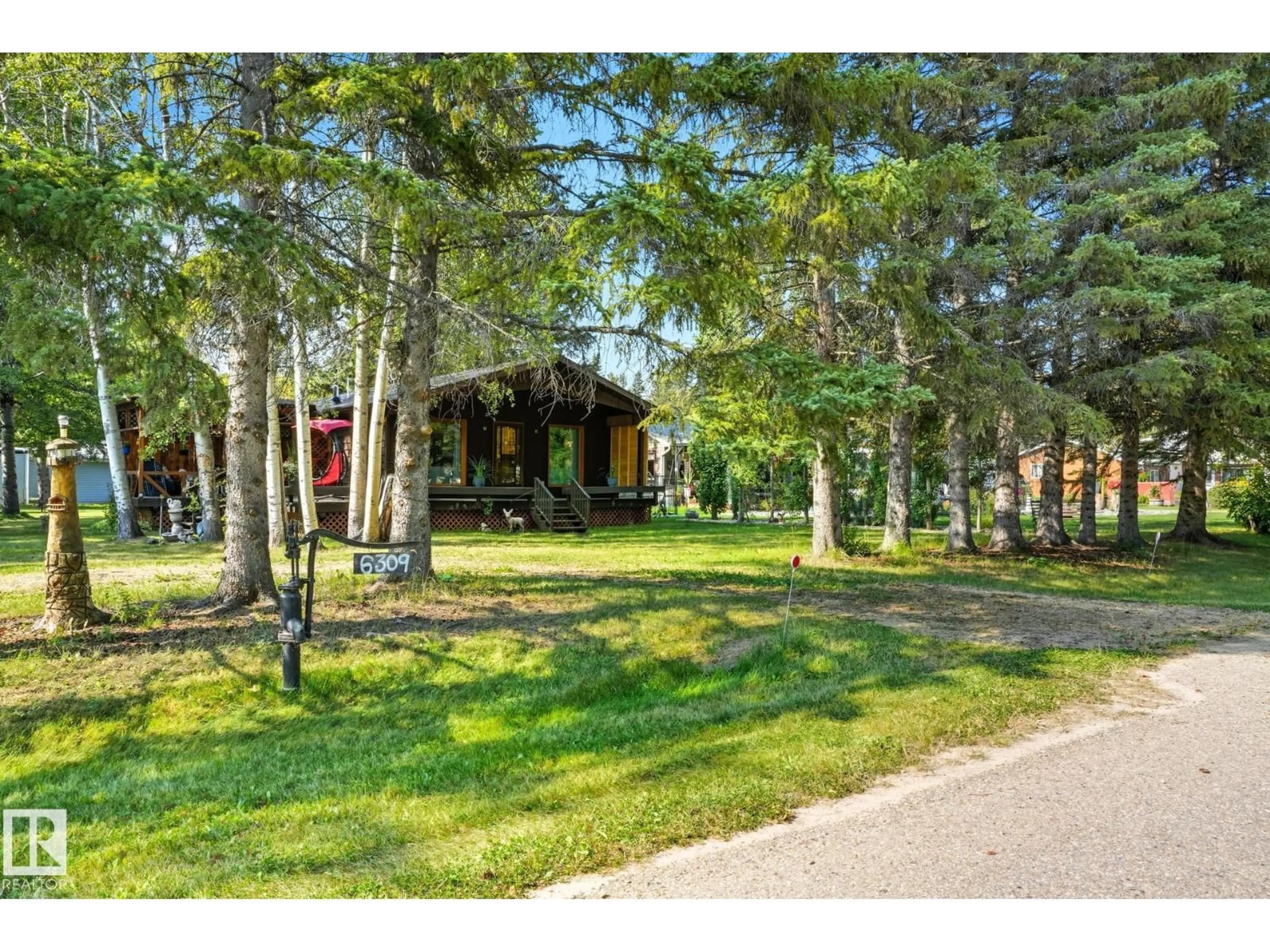 Unknown for 6309 49 ST, Rural Wetaskiwin County Alberta T0C2C0