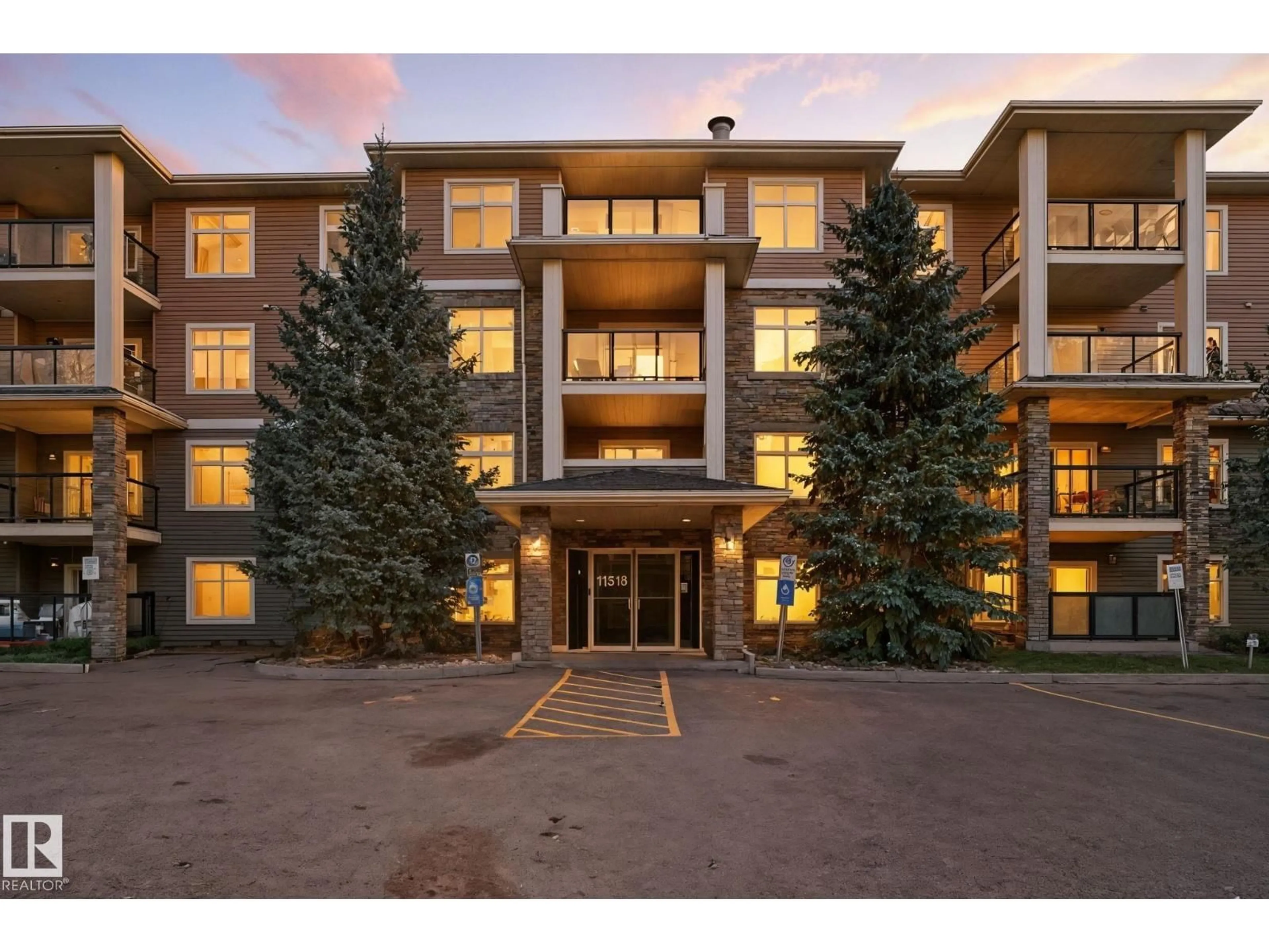 Indoor foyer for #209 - 11615 ELLERSLIE RD, Edmonton Alberta T6W0J3
