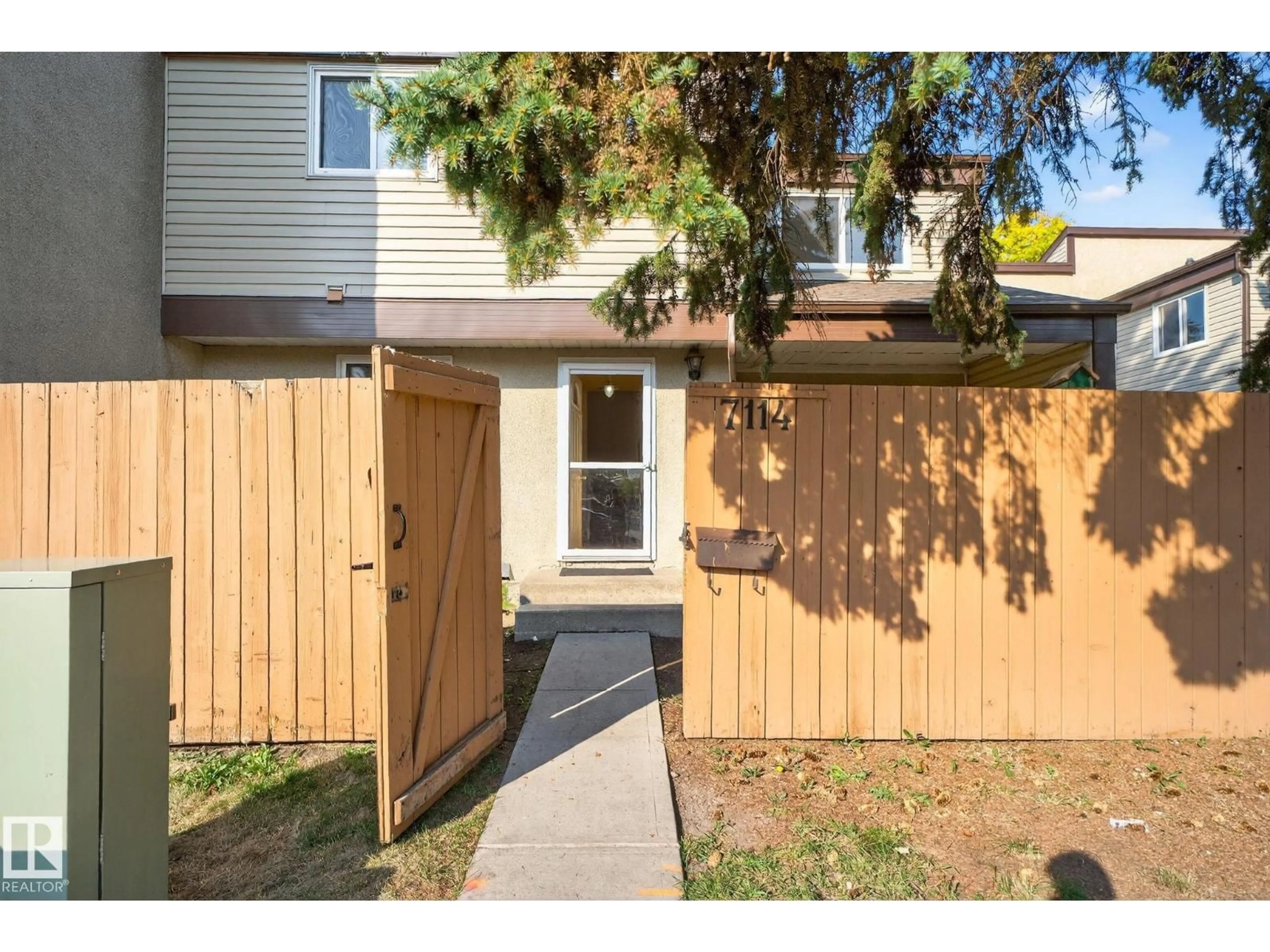Unknown for NW - 7114 178 ST, Edmonton Alberta T5T3E9