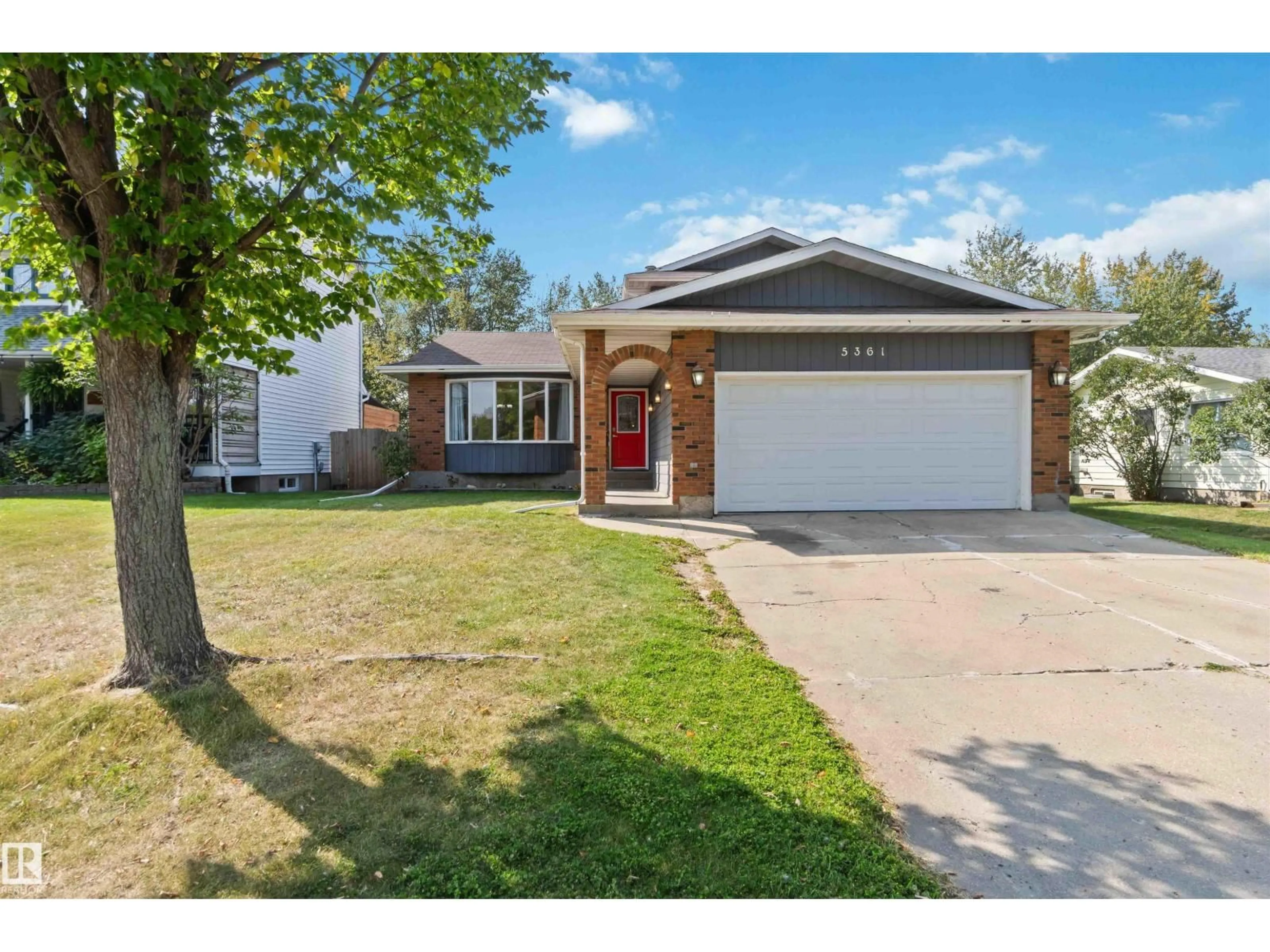 Home with vinyl exterior material, street for 5361 65 ST, Redwater Alberta T0A2W0