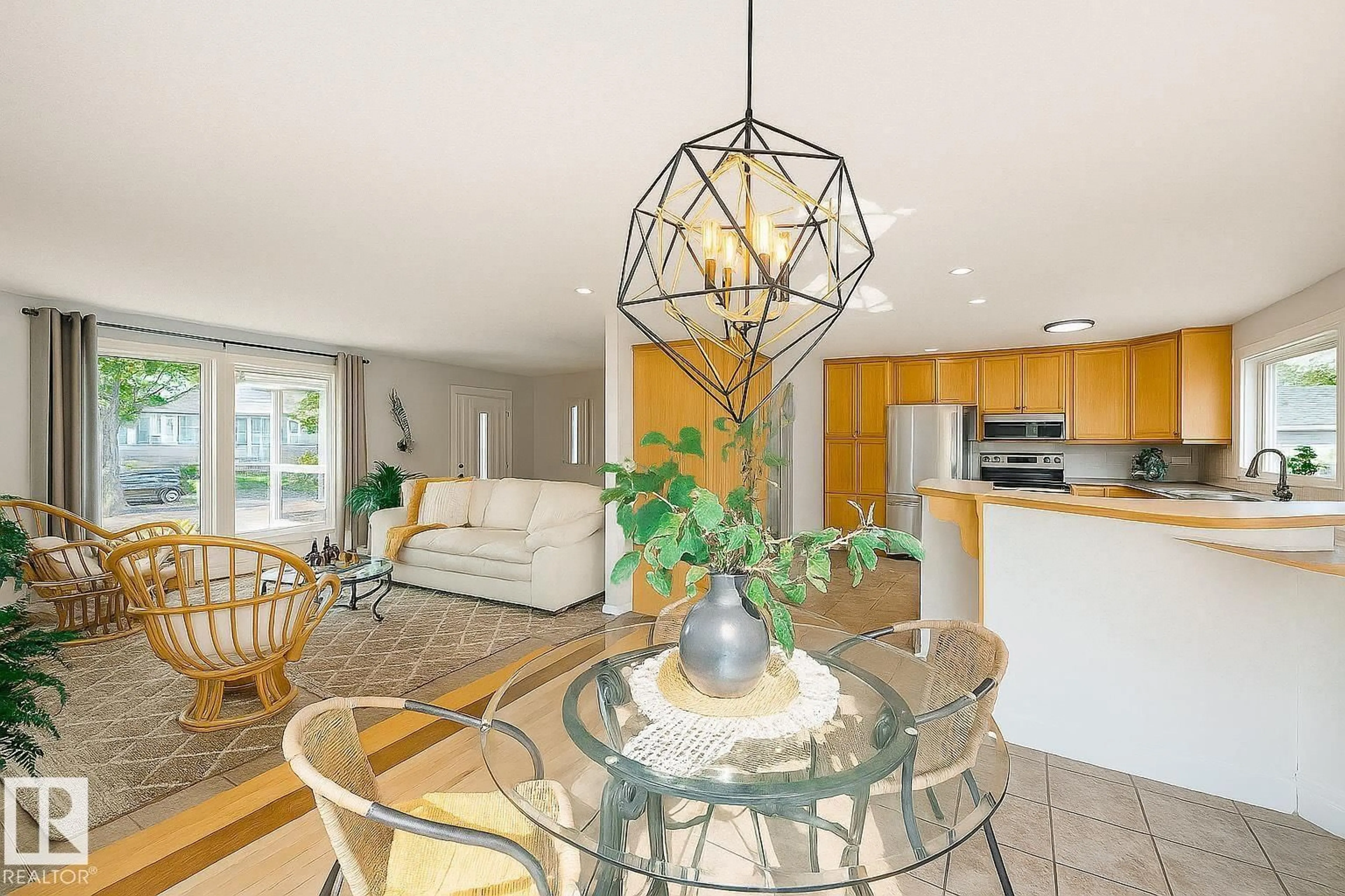 Open concept kitchen, ceramic/tile floor for 17 LONGVIEW CR, St. Albert Alberta T8N2W1