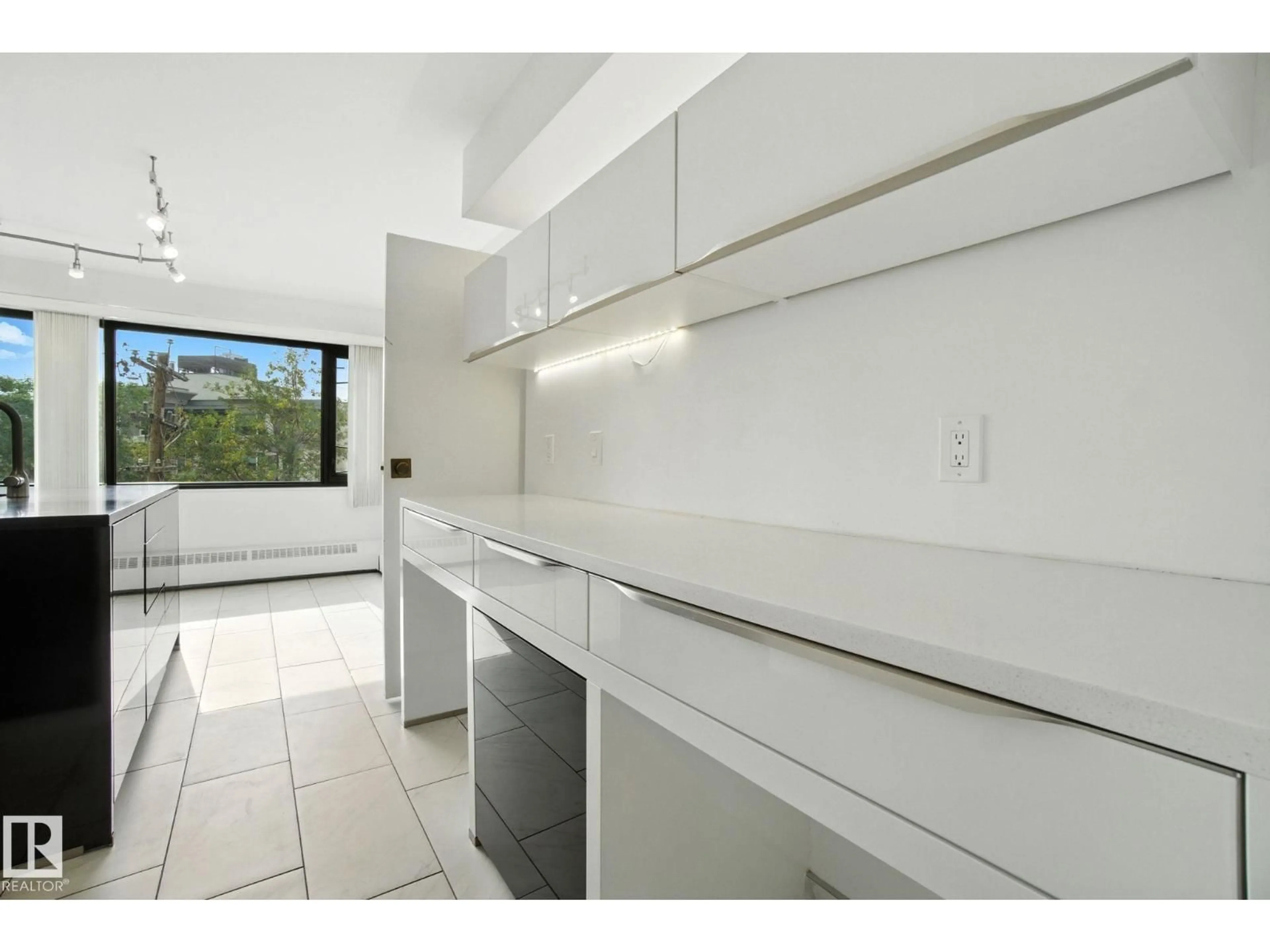 Standard kitchen, ceramic/tile floor for 203 - 9929 SASKATCHEWAN NW, Edmonton Alberta T6E5J9