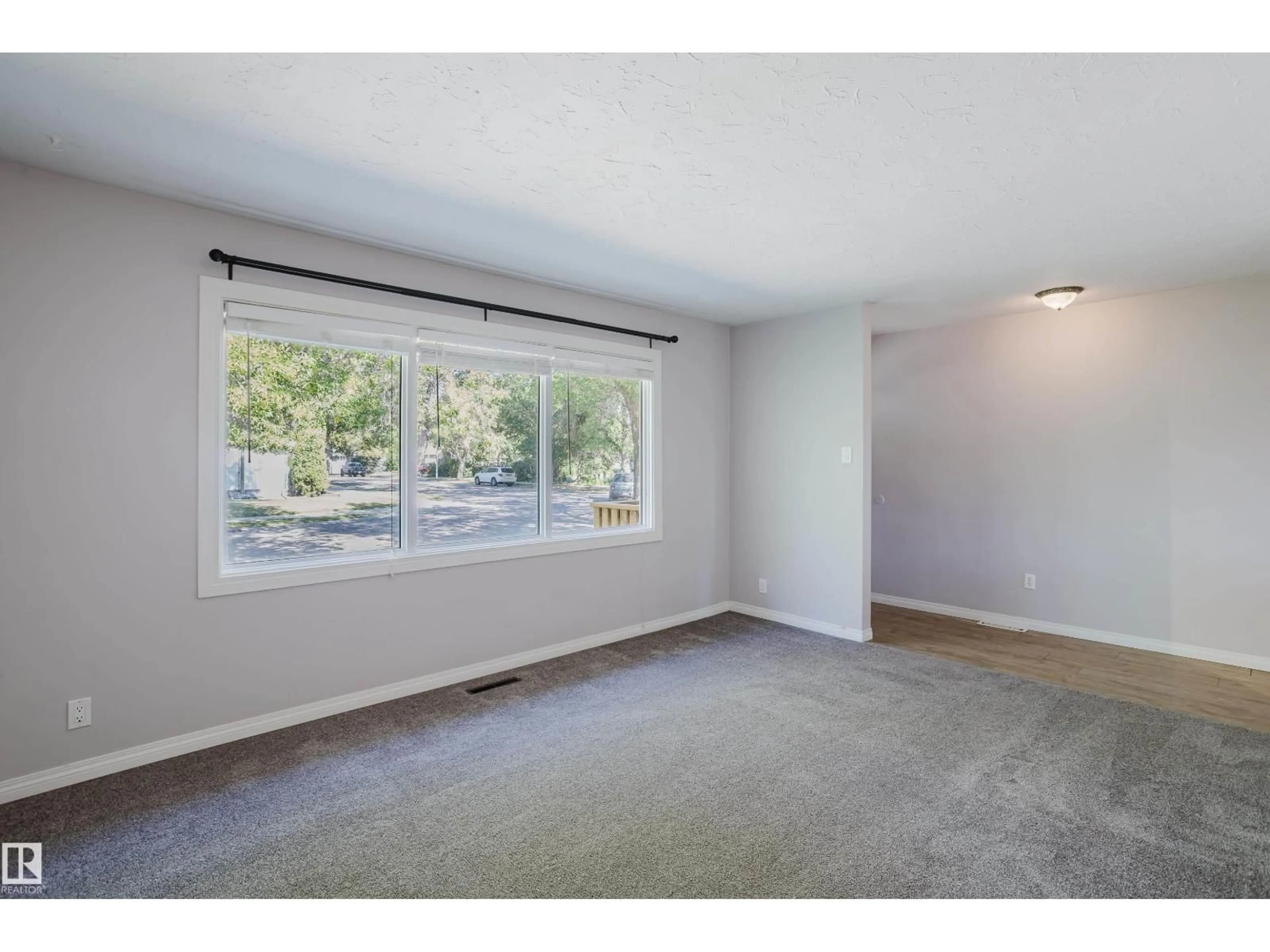 A pic of a room for 16505 103 AV, Edmonton Alberta T5P0R1
