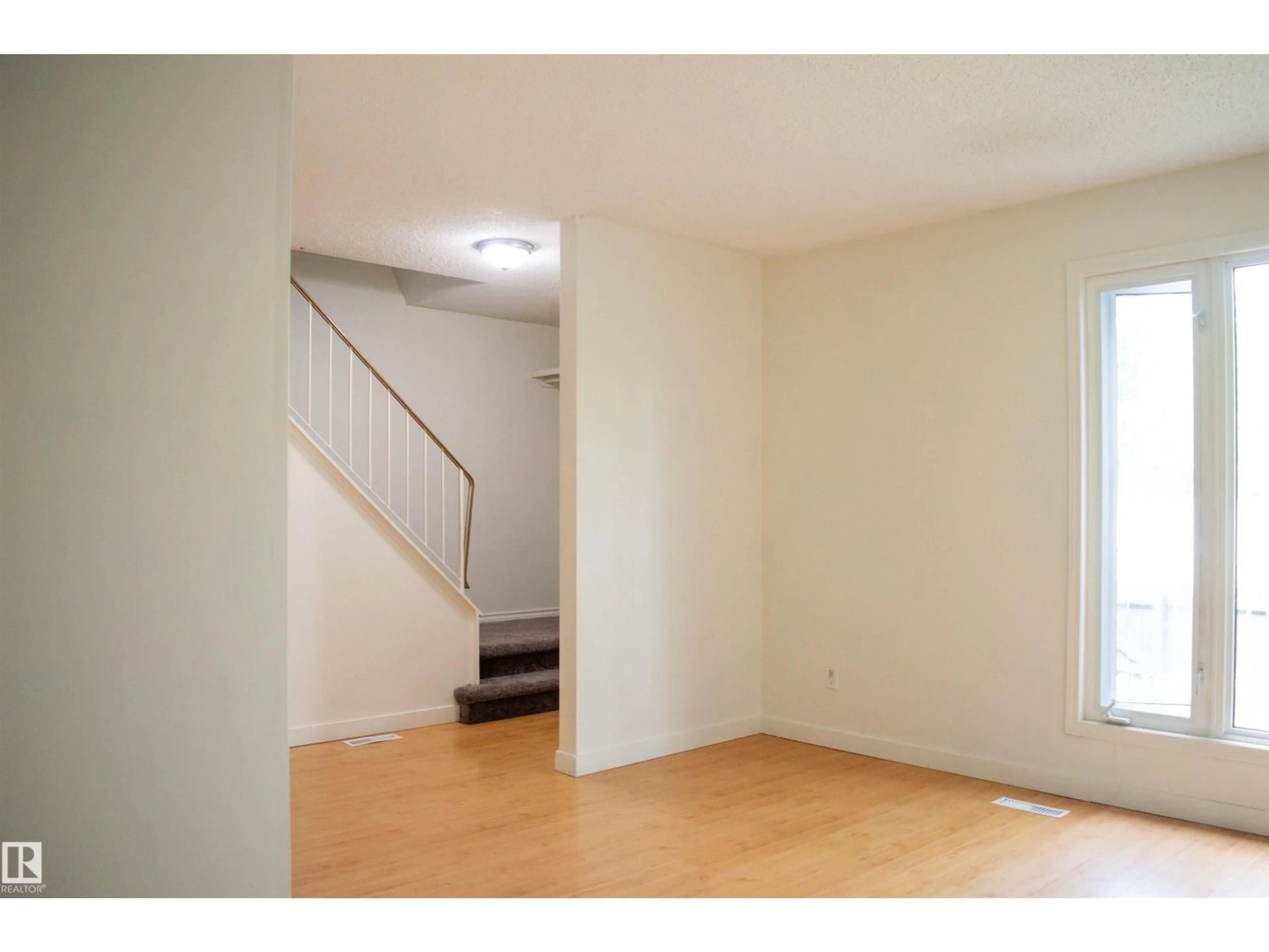 A pic of a room for 18241 84 AV, Edmonton Alberta T5T1T7
