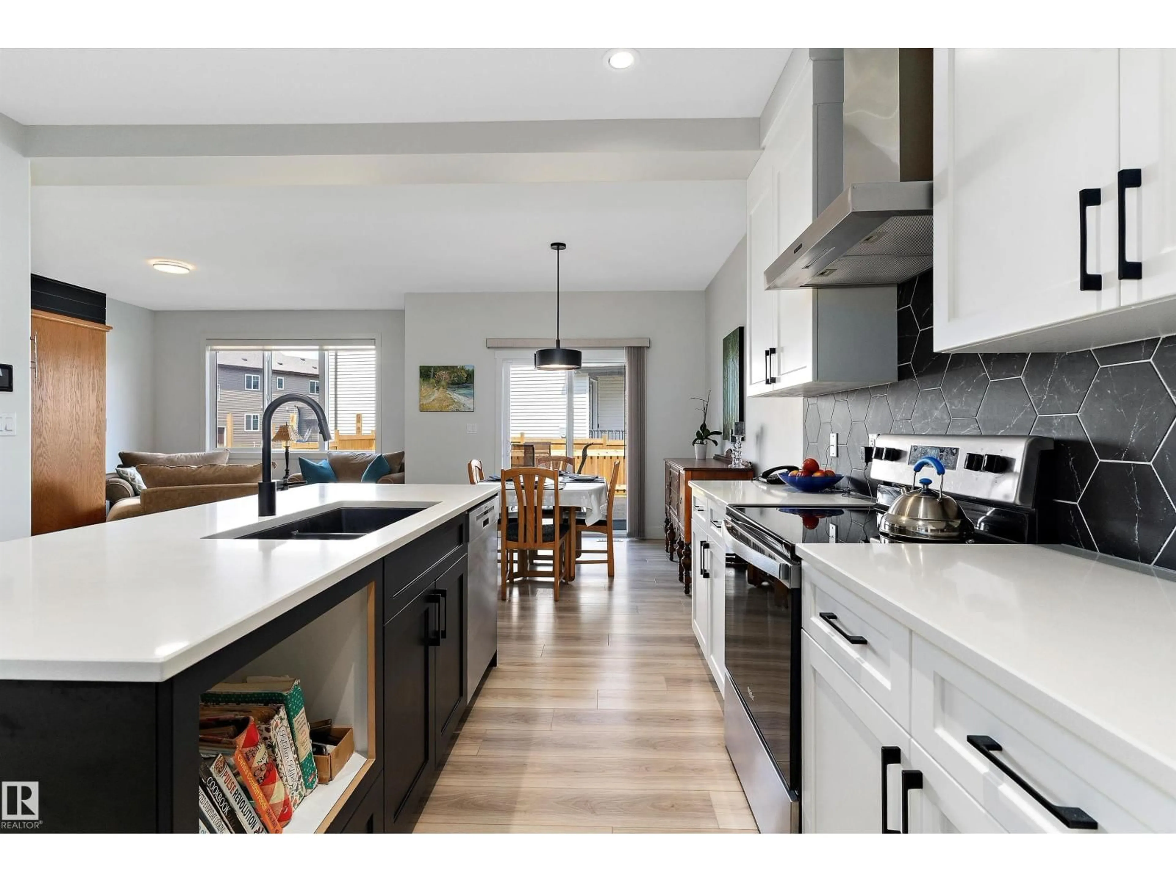Open concept kitchen, ceramic/tile floor for 3804 42 AV, Beaumont Alberta T4X2Z6