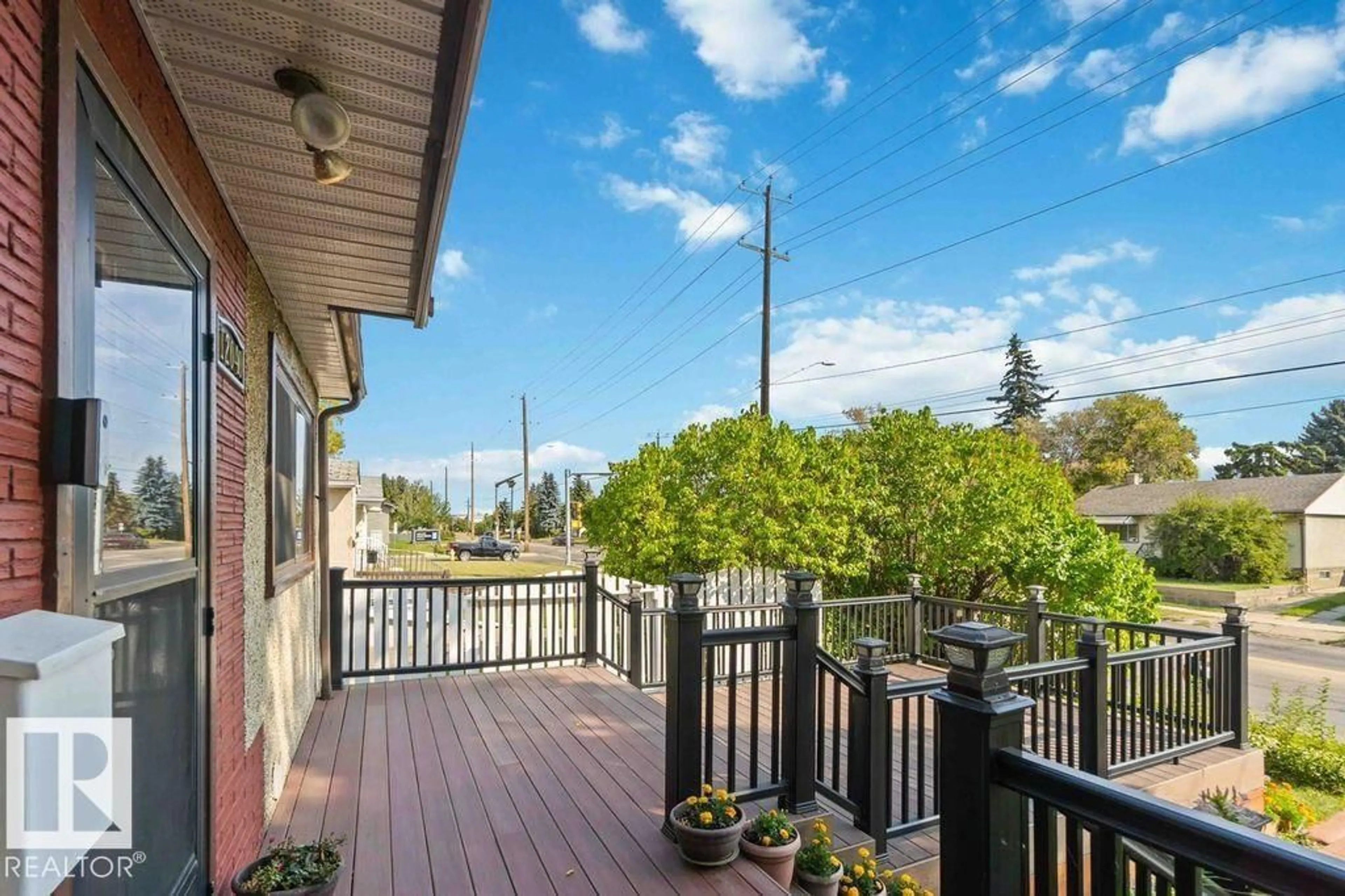Patio, street for NW - 12040 50 ST, Edmonton Alberta T5W3C4