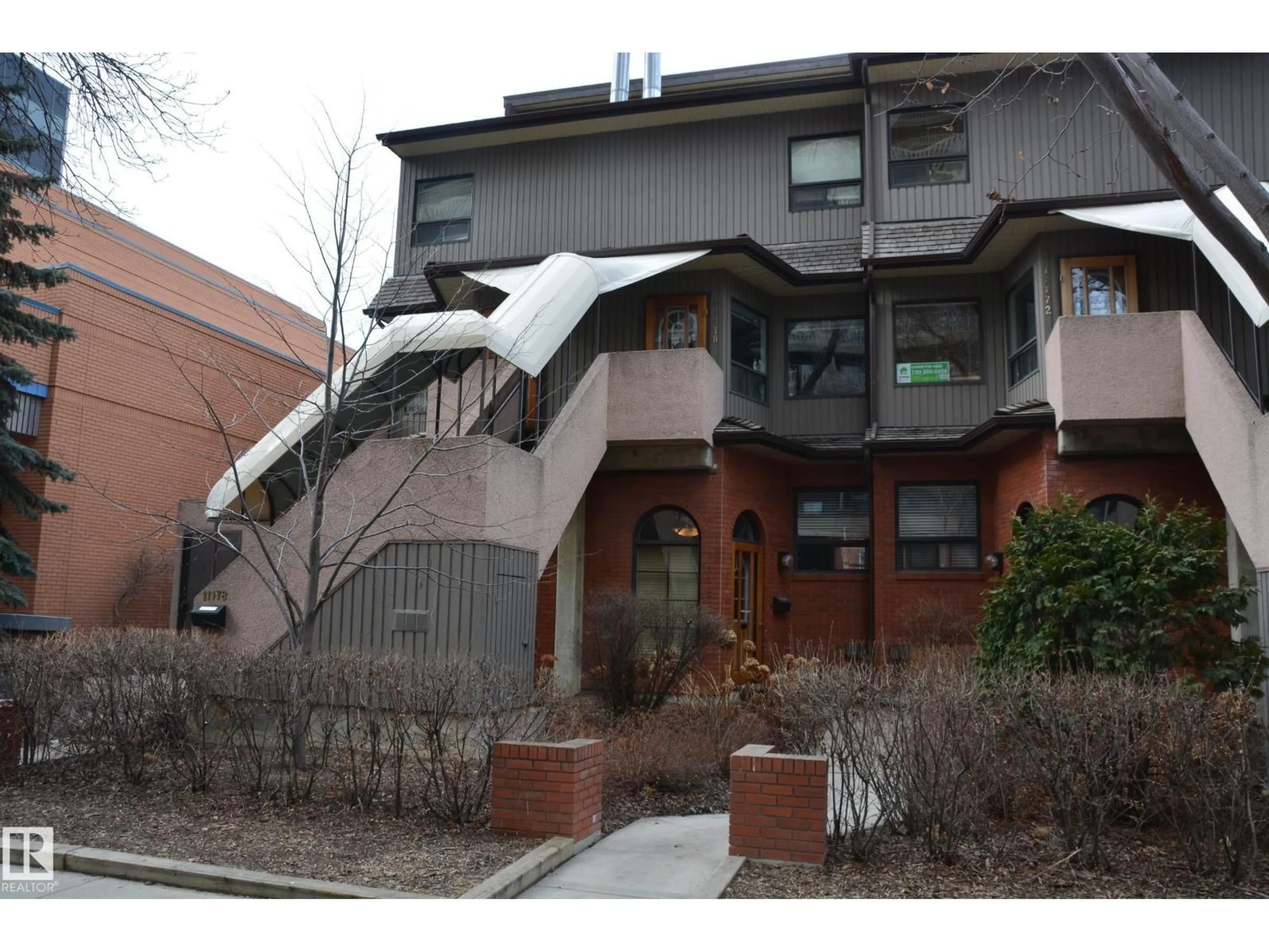 Unknown for 11176 83 AV, Edmonton Alberta T6G0V1