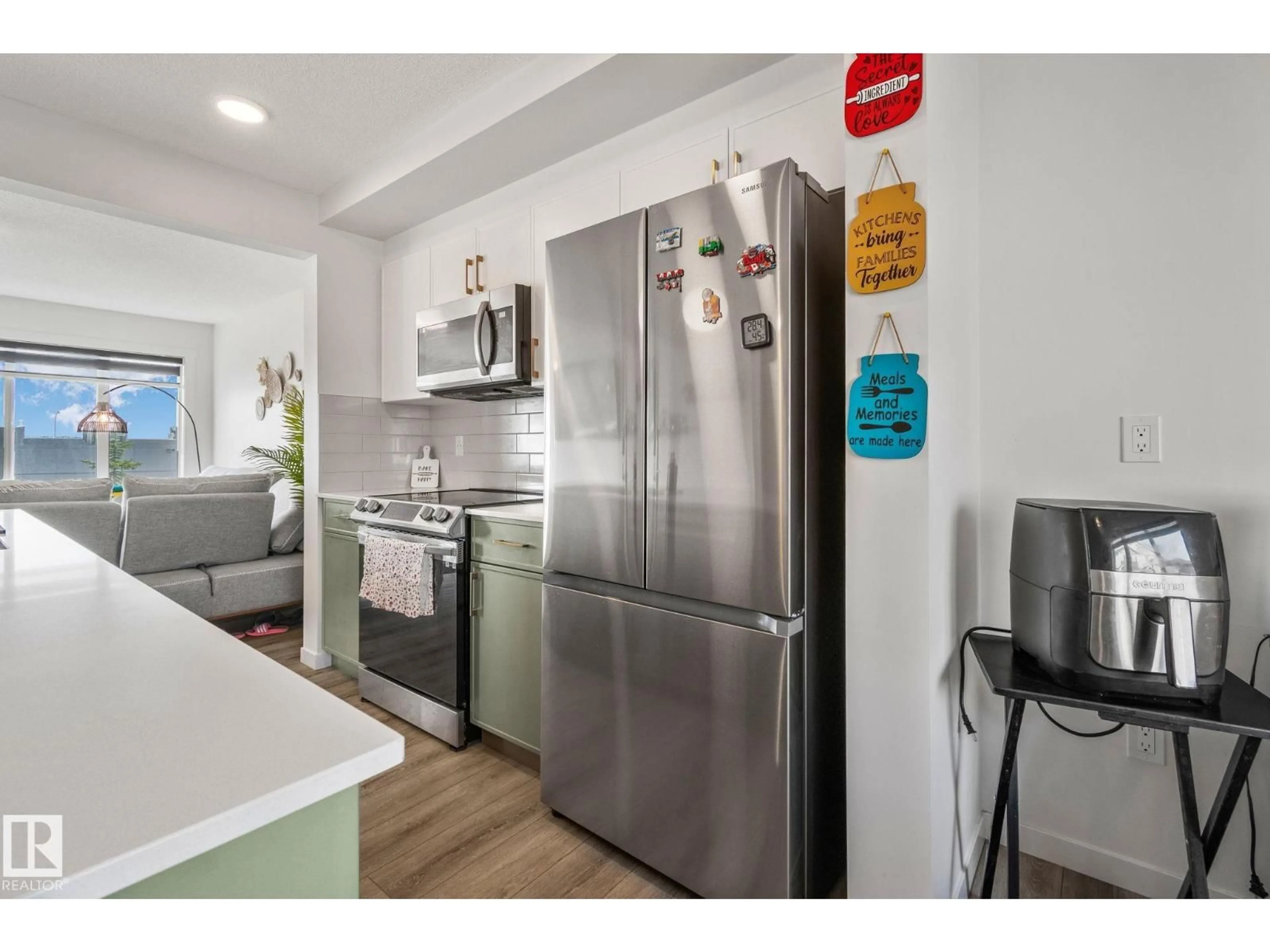 Standard kitchen, unknown for #A - 1530 TAMARACK BV, Edmonton Alberta T6T2E6