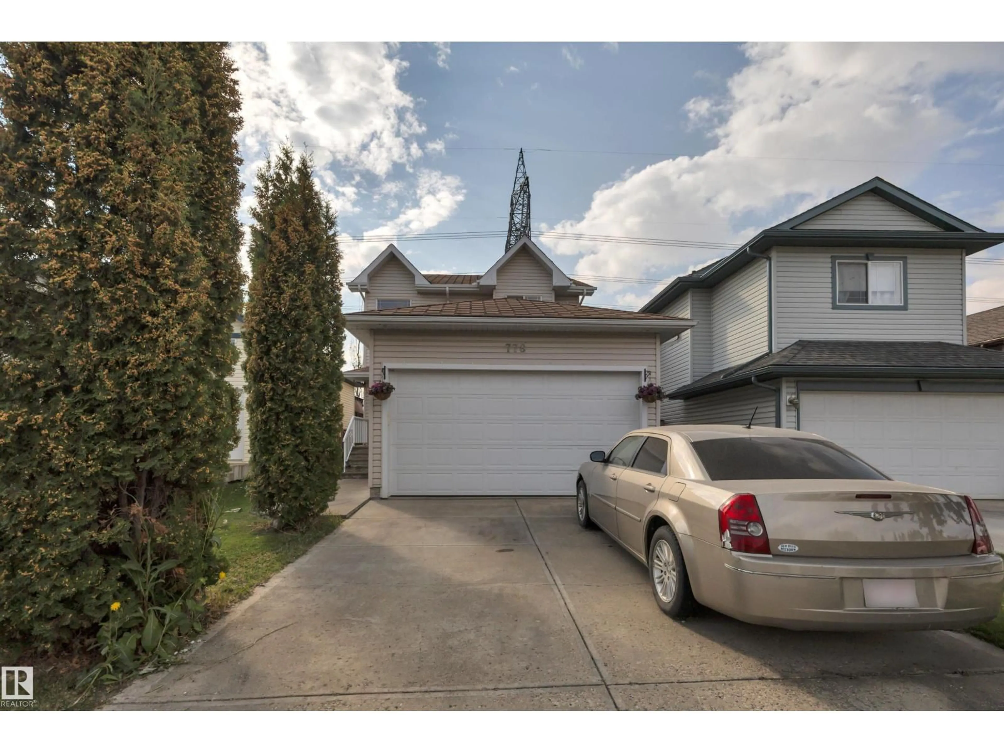 Indoor garage for 778 HIGHWOOD BV, Devon Alberta T9G2G6