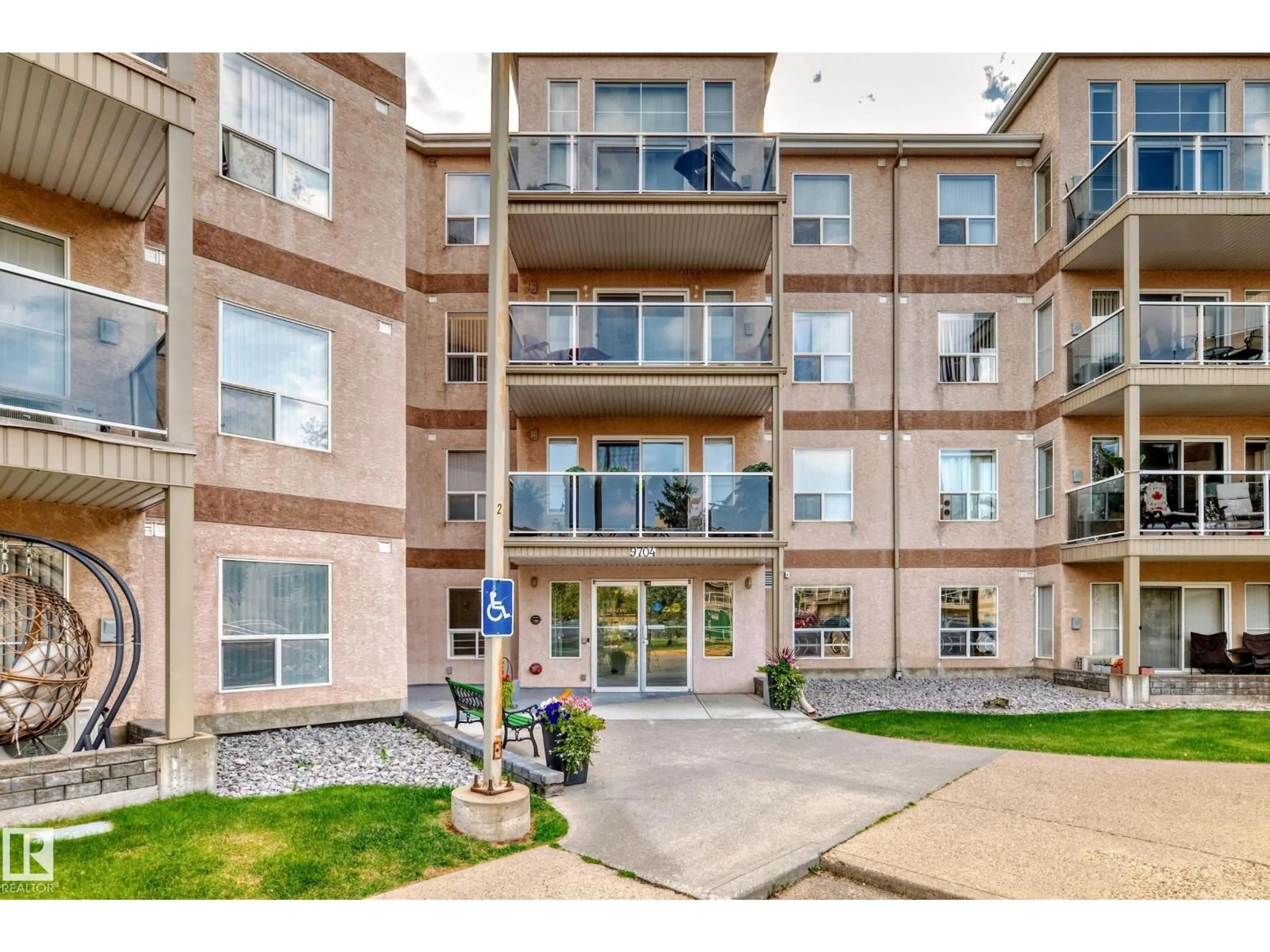 Patio, unknown for #135 - 9704 174 ST NW, Edmonton Alberta T5T6J4