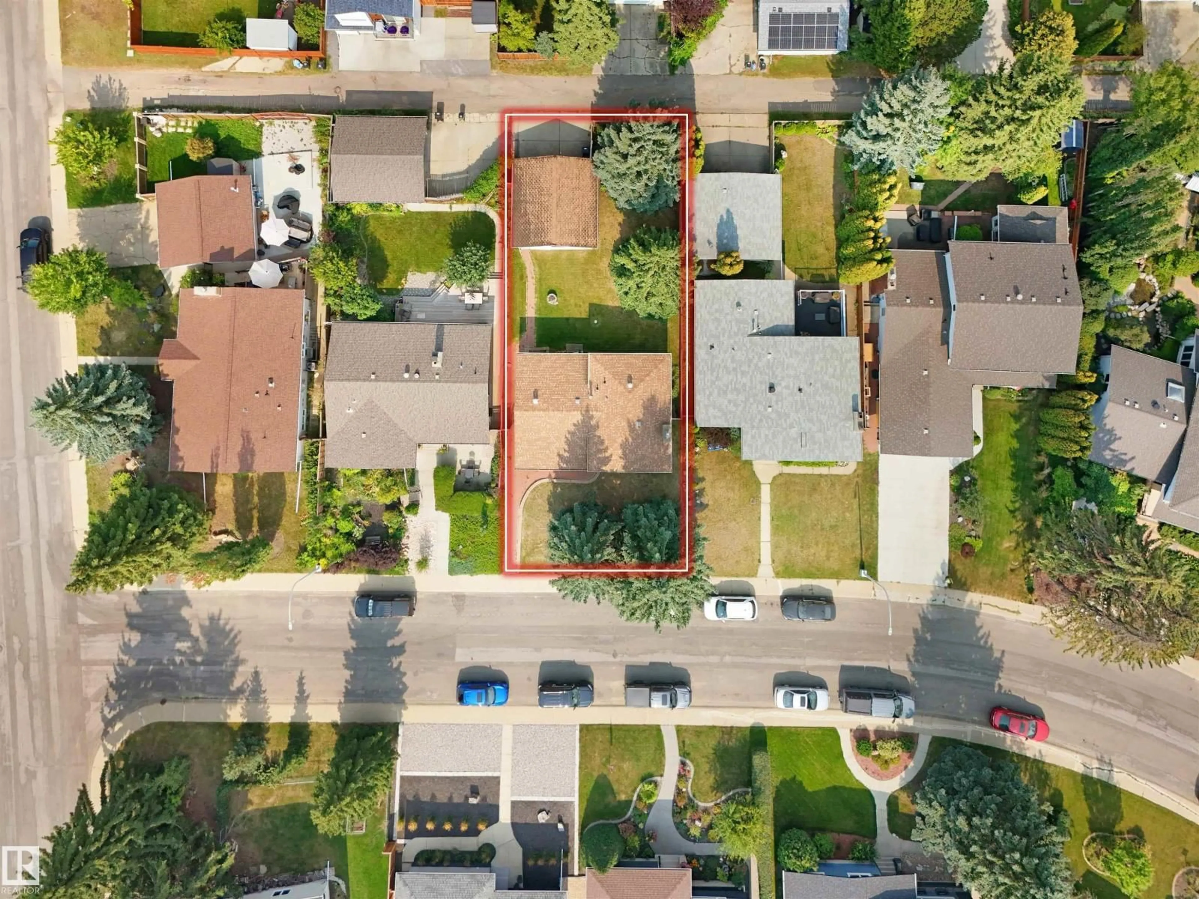 A pic from outside/outdoor area/front of a property/back of a property/a pic from drone, street for 14324 49 AV NW, Edmonton Alberta T6H0H8