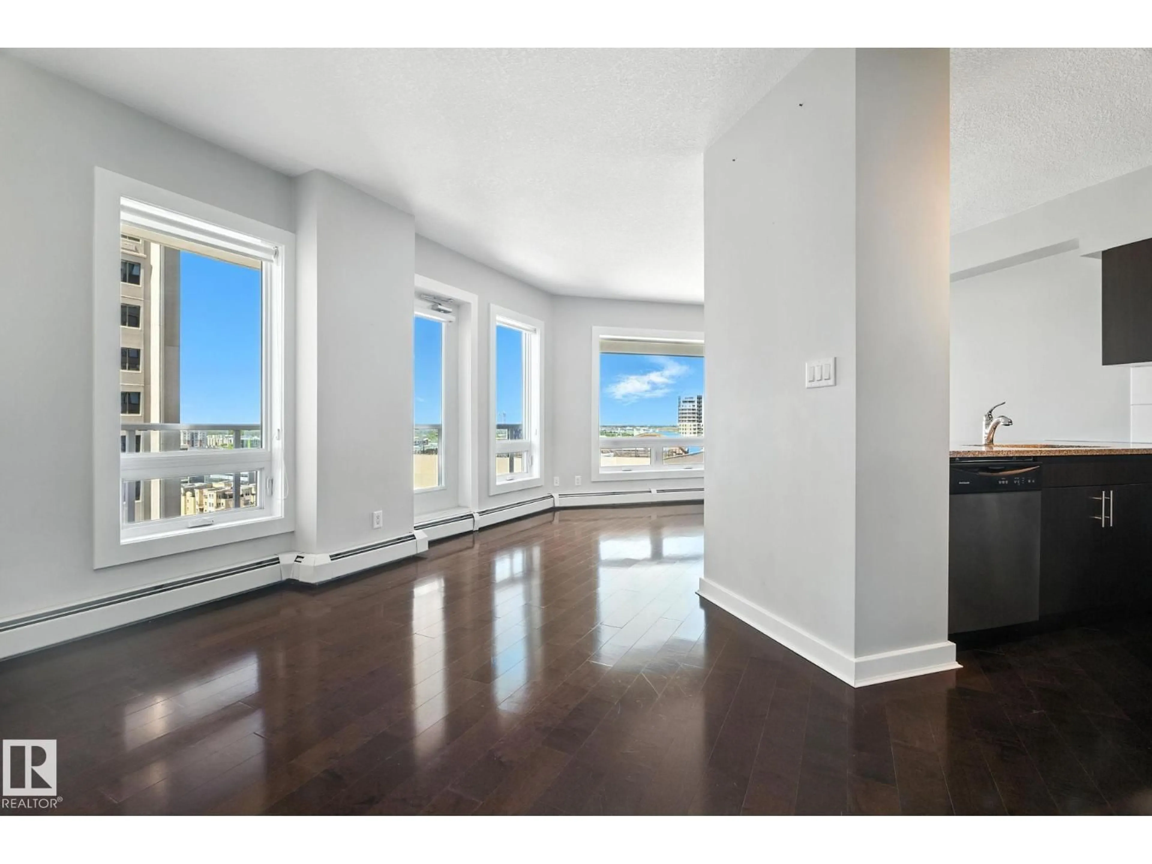 Unknown for 1306 - 10152 104 ST NW, Edmonton Alberta T5J0B6
