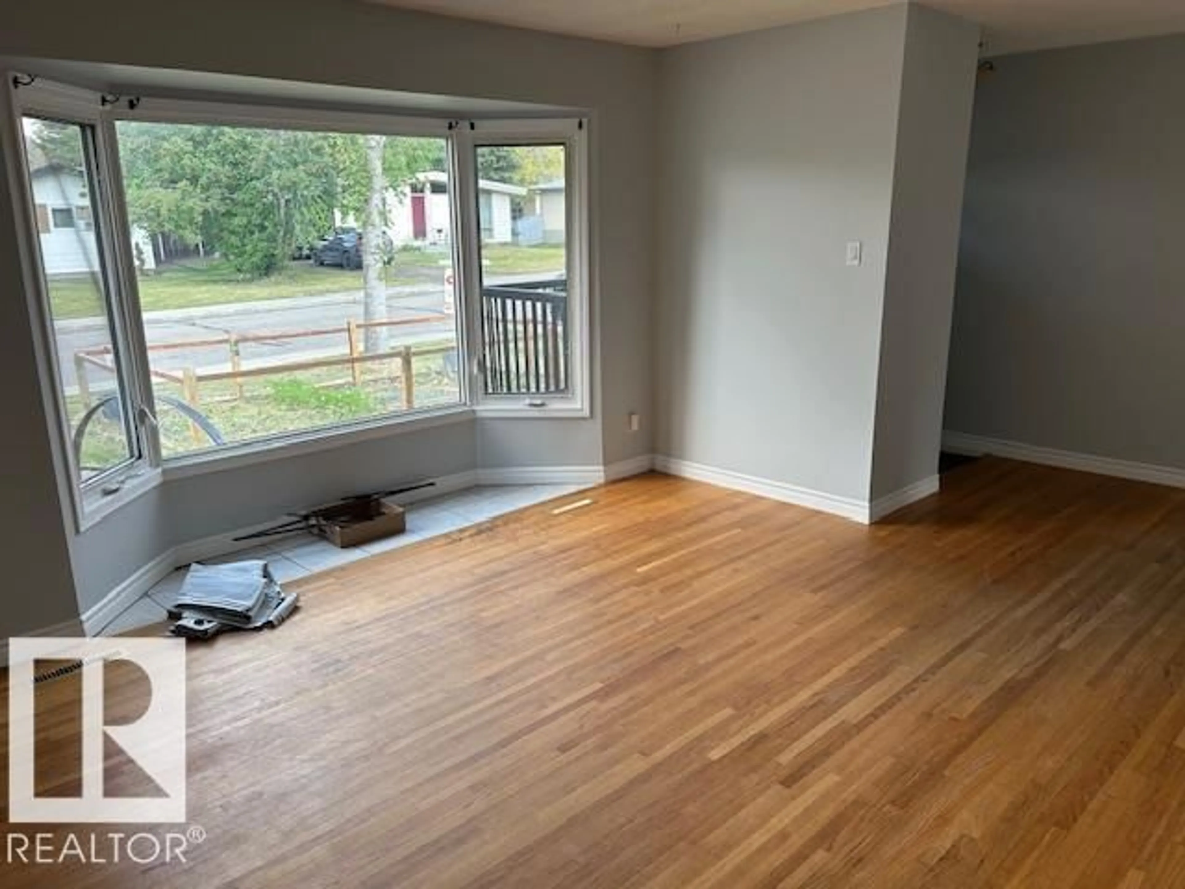 A pic of a room for 13 HAZEL ST, Sherwood Park Alberta T8A1H7