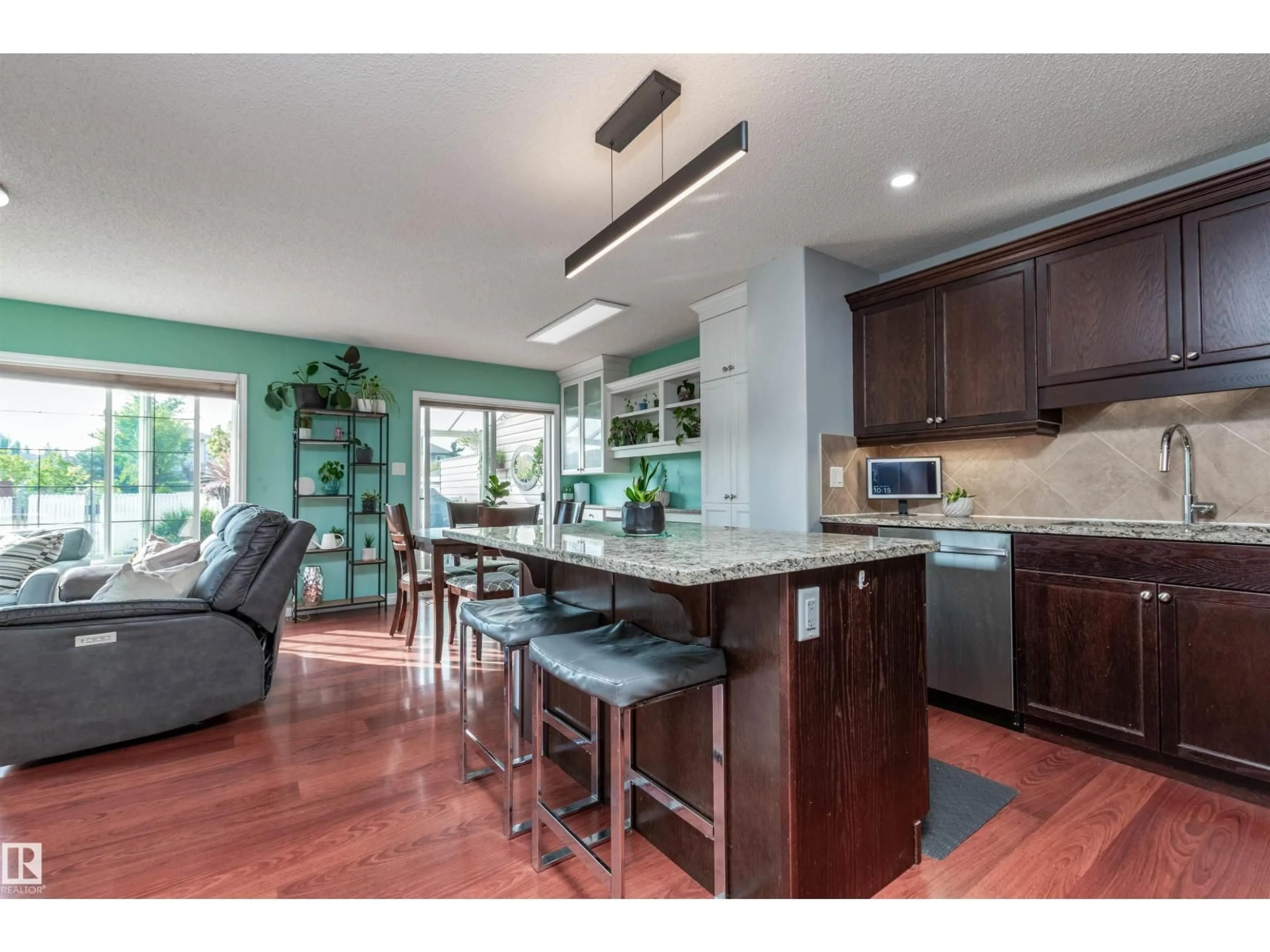 Open concept kitchen, ceramic/tile floor for 445 CHARLOTTE CR, Sherwood Park Alberta T8H0K7