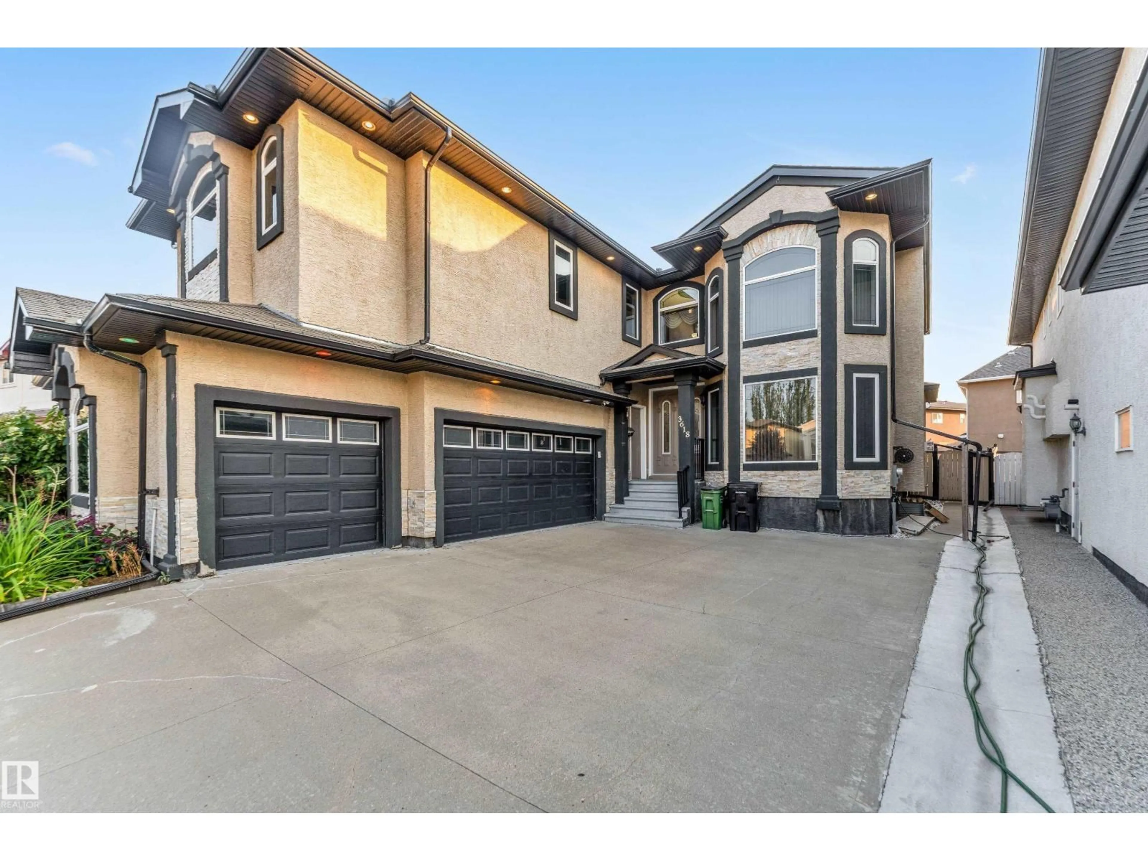Unknown for NW - 3618 28A ST, Edmonton Alberta T6T1N4