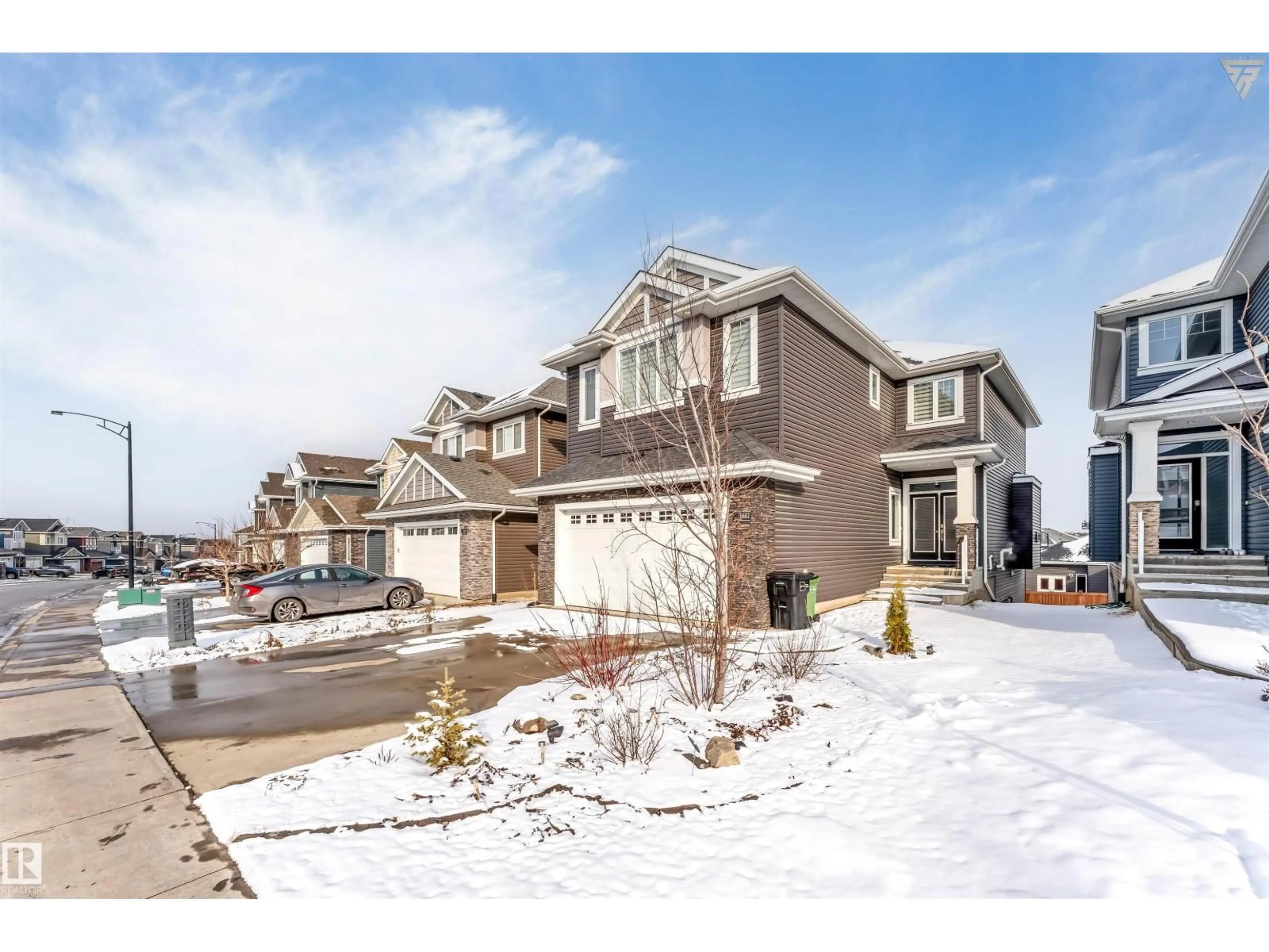 A pic from outside/outdoor area/front of a property/back of a property/a pic from drone, street for 3662 HUMMINGBIRD WY, Edmonton Alberta T5S0L1