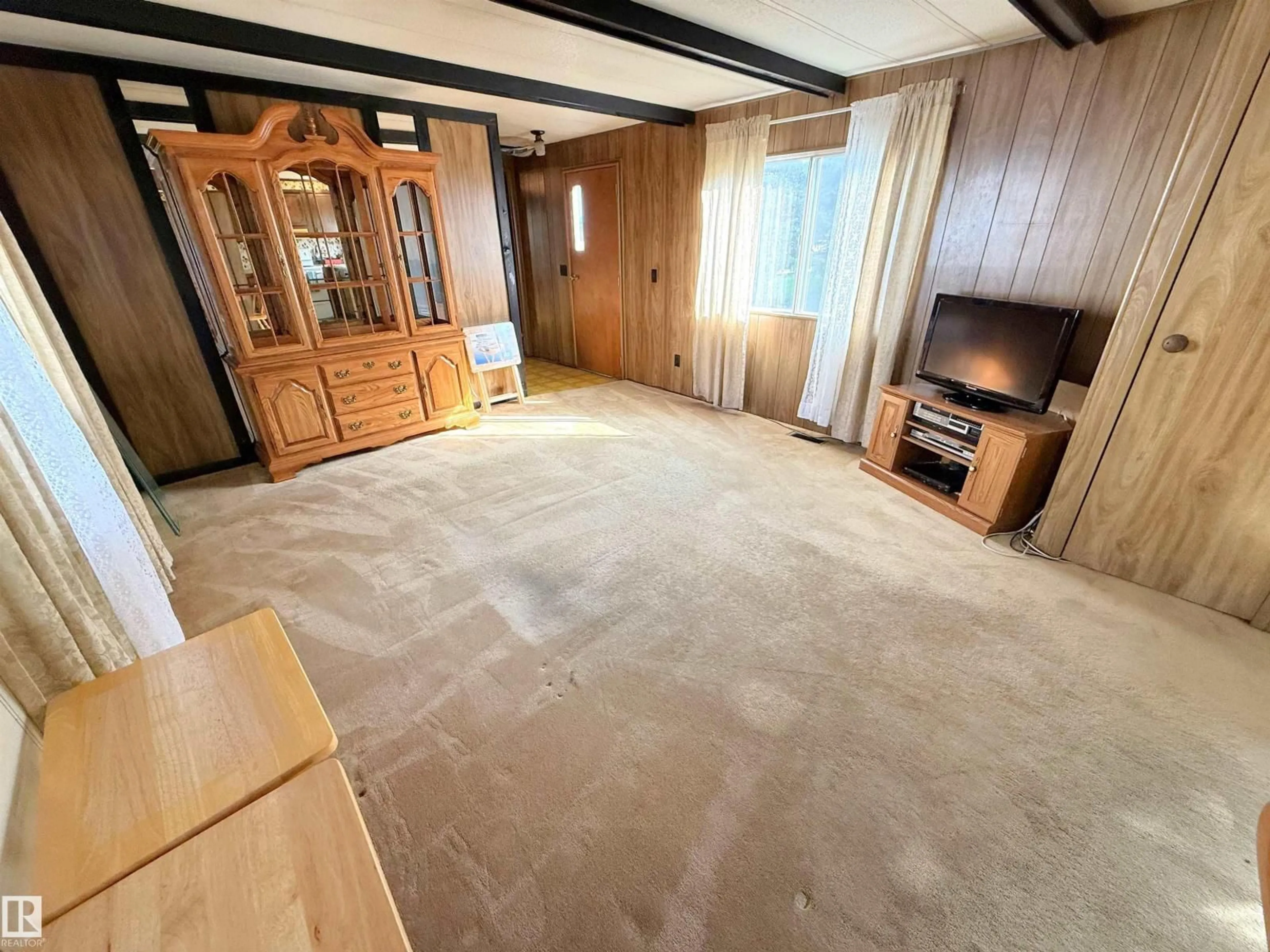 A pic of a room for 5231 53 AV, Wabamun Alberta T0E2K0
