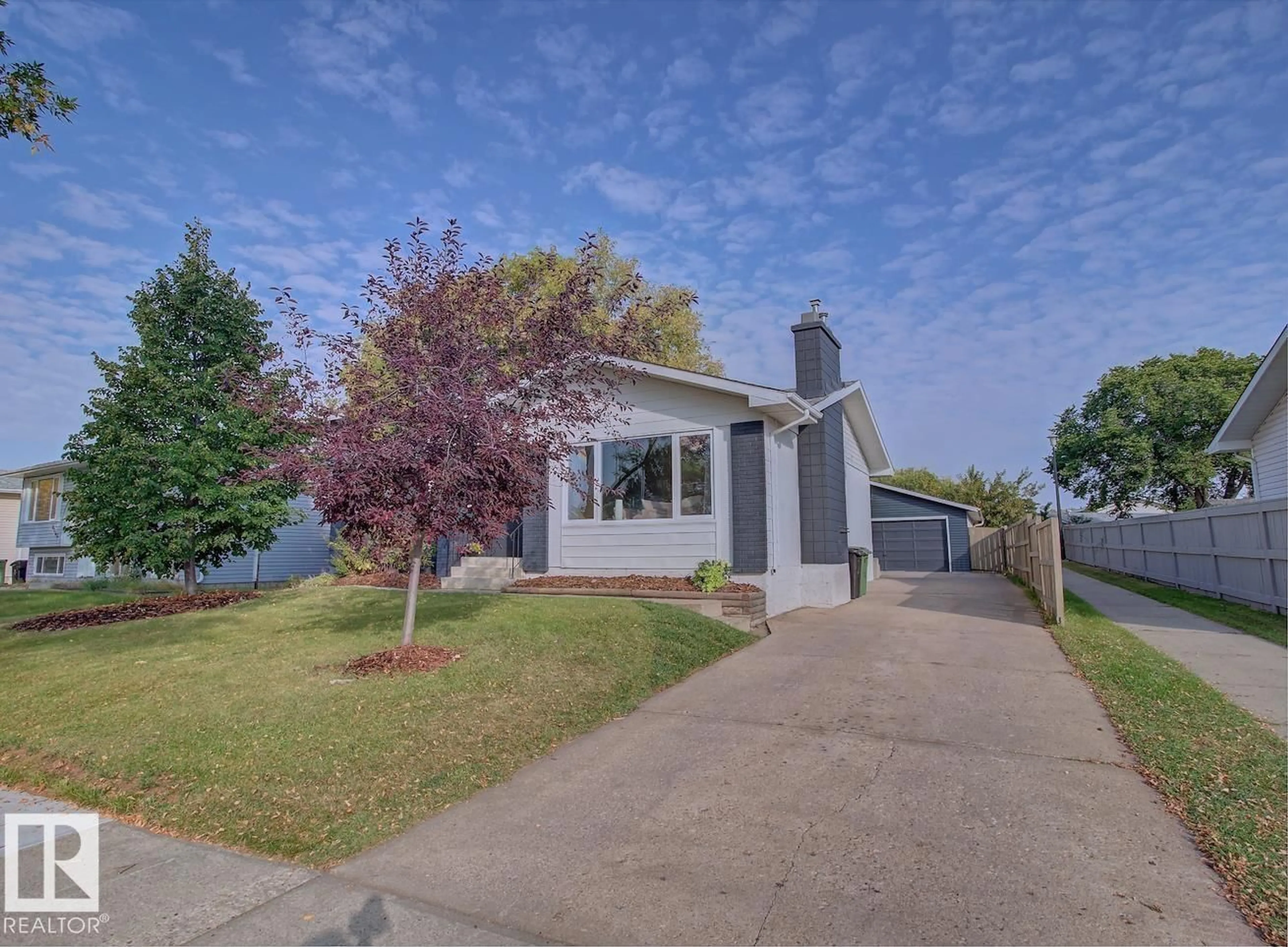 A pic from outside/outdoor area/front of a property/back of a property/a pic from drone, street for 8268 94 AV, Fort Saskatchewan Alberta T8L2V2